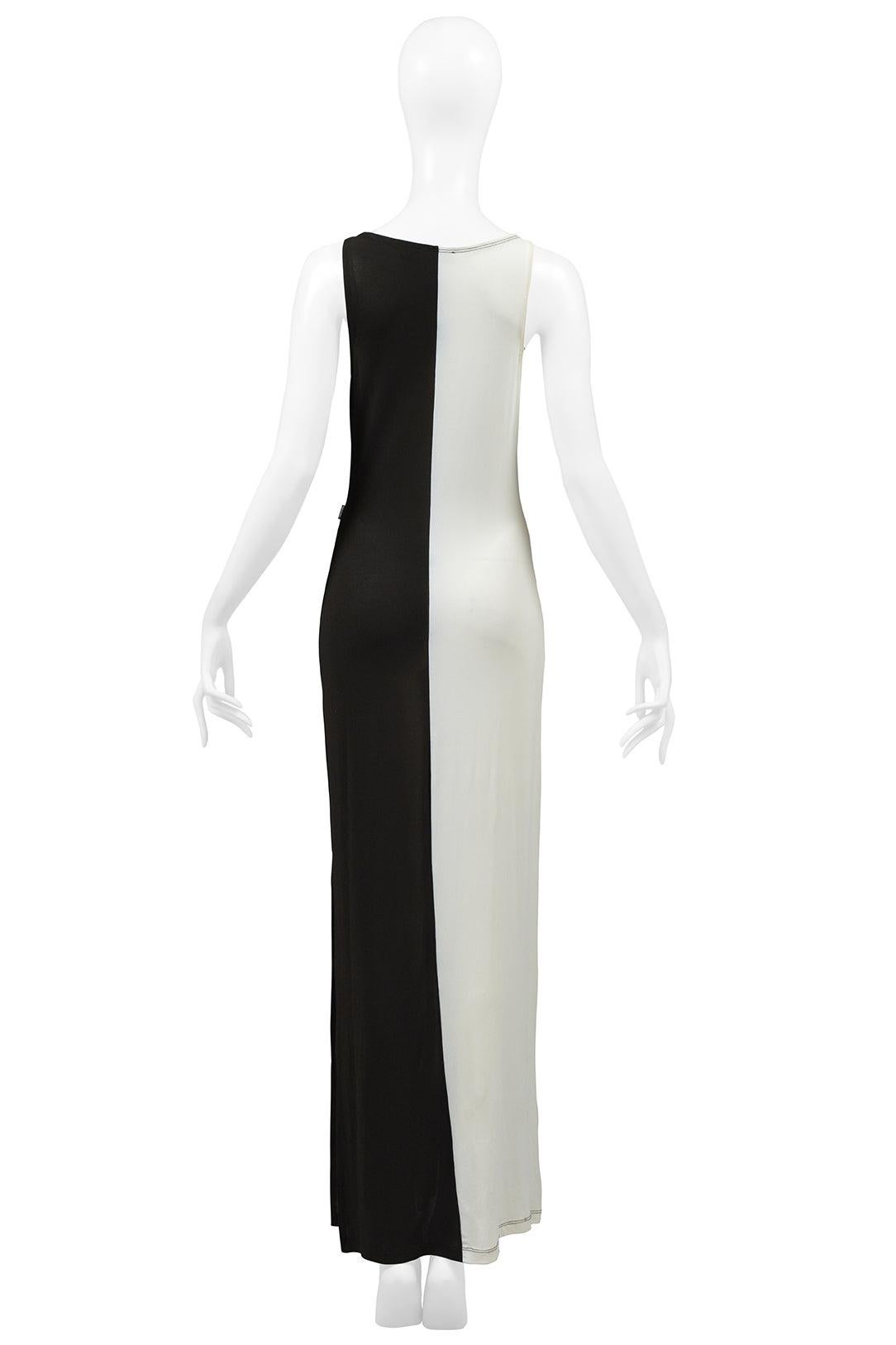 Moschino Robe longue texturée noire et blanche avec fente latérale, années 2000 Pour femmes en vente