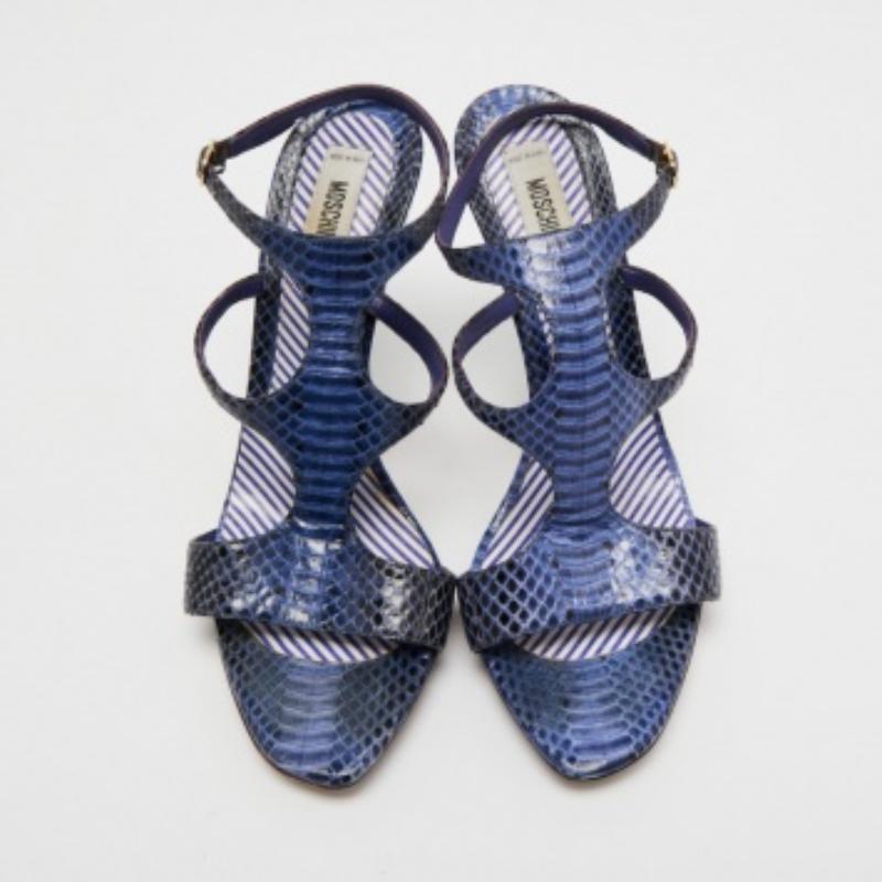 Nero Moschino Sandali con cinturino alla caviglia in pelle di pitone blu/nero misura 37.5