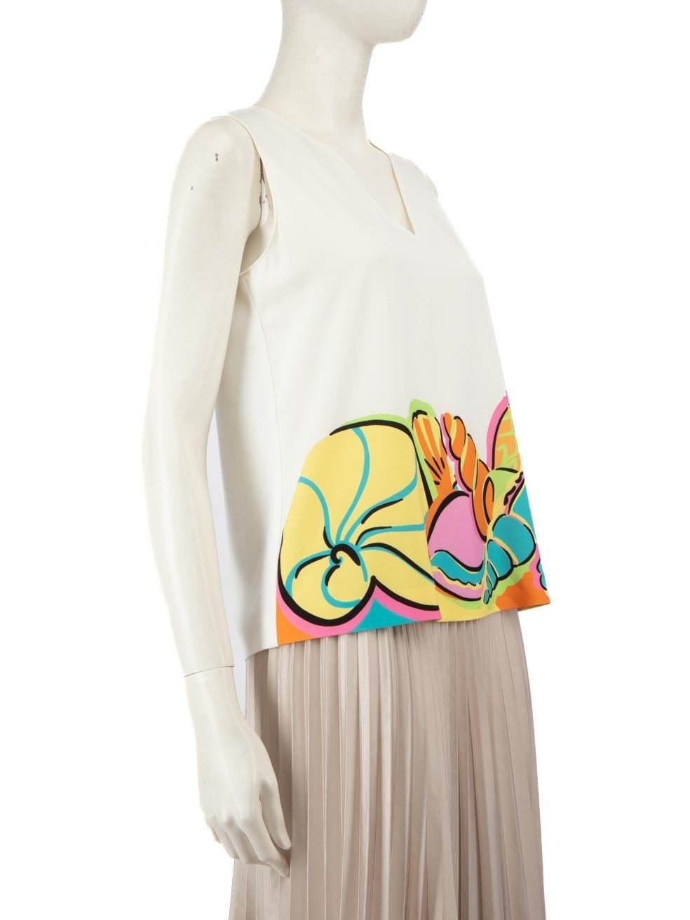 CONDITION is Very good. Hardly any visible wear to top is evident on this used Boutique Moschino designer resale item.
 
 Details
 White
 Polyester
 Top
 V-neck
 Sleeveless
 Seashell print
 
 
 Made in China
 
 Composition
 95% Polyester, 5% Other