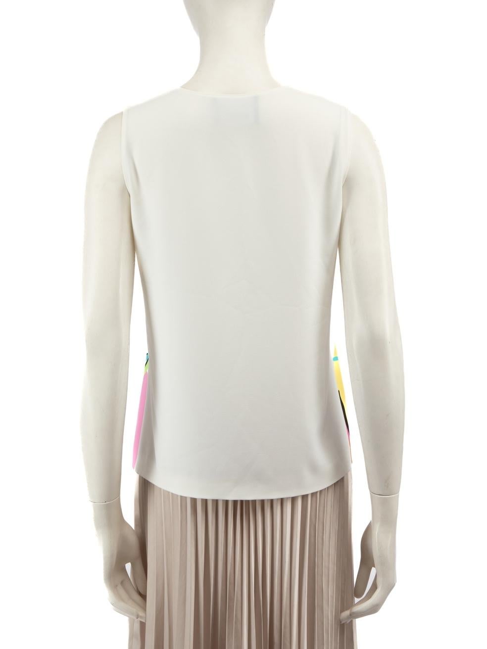Moschino Boutique Moschino White Seashell Printed V-Neck Top Size S In Good Condition In London, GB