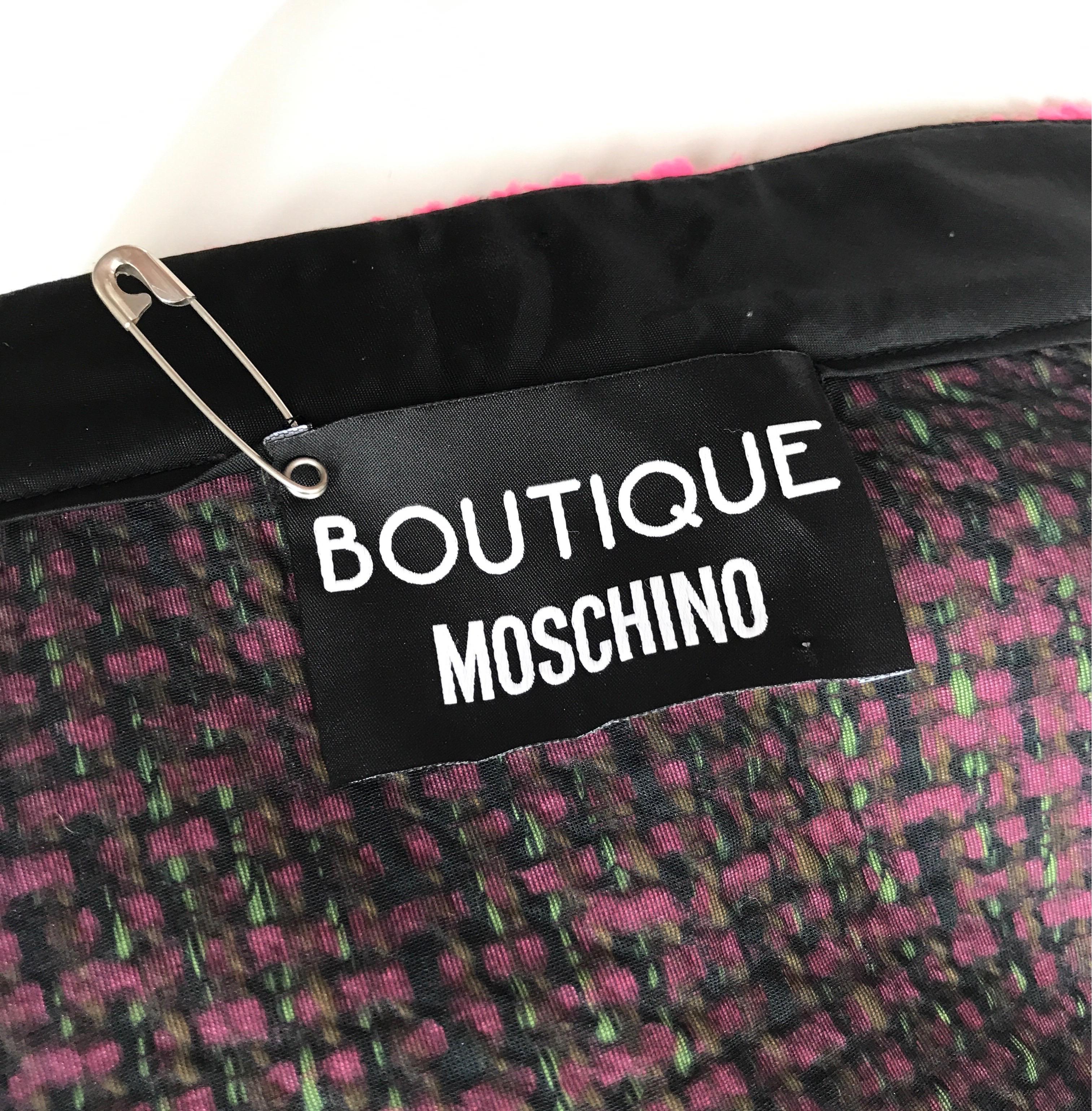 Women's Moschino Boutique Pink & Black Tweed Skirt-6 For Sale
