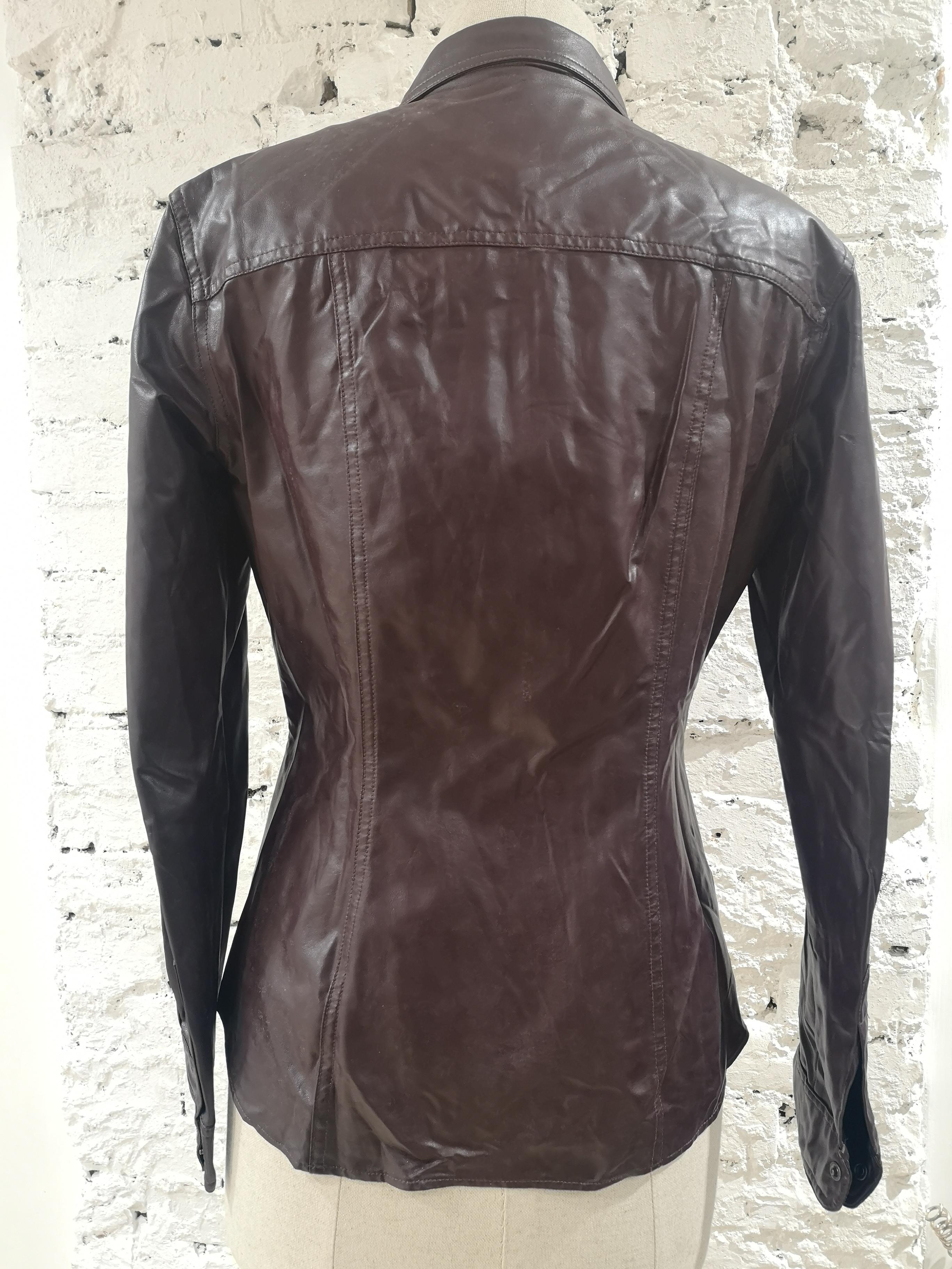 Moschino burgundy eco leather jacket In Good Condition For Sale In Capri, IT