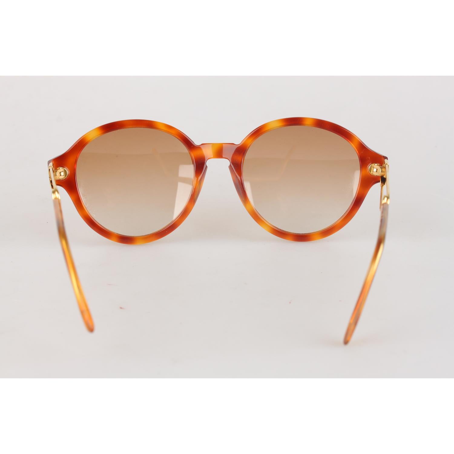 Moschino by Persol Vintage Round Sunglasses Mod M06 53mm New Old Stock In New Condition In Rome, Rome