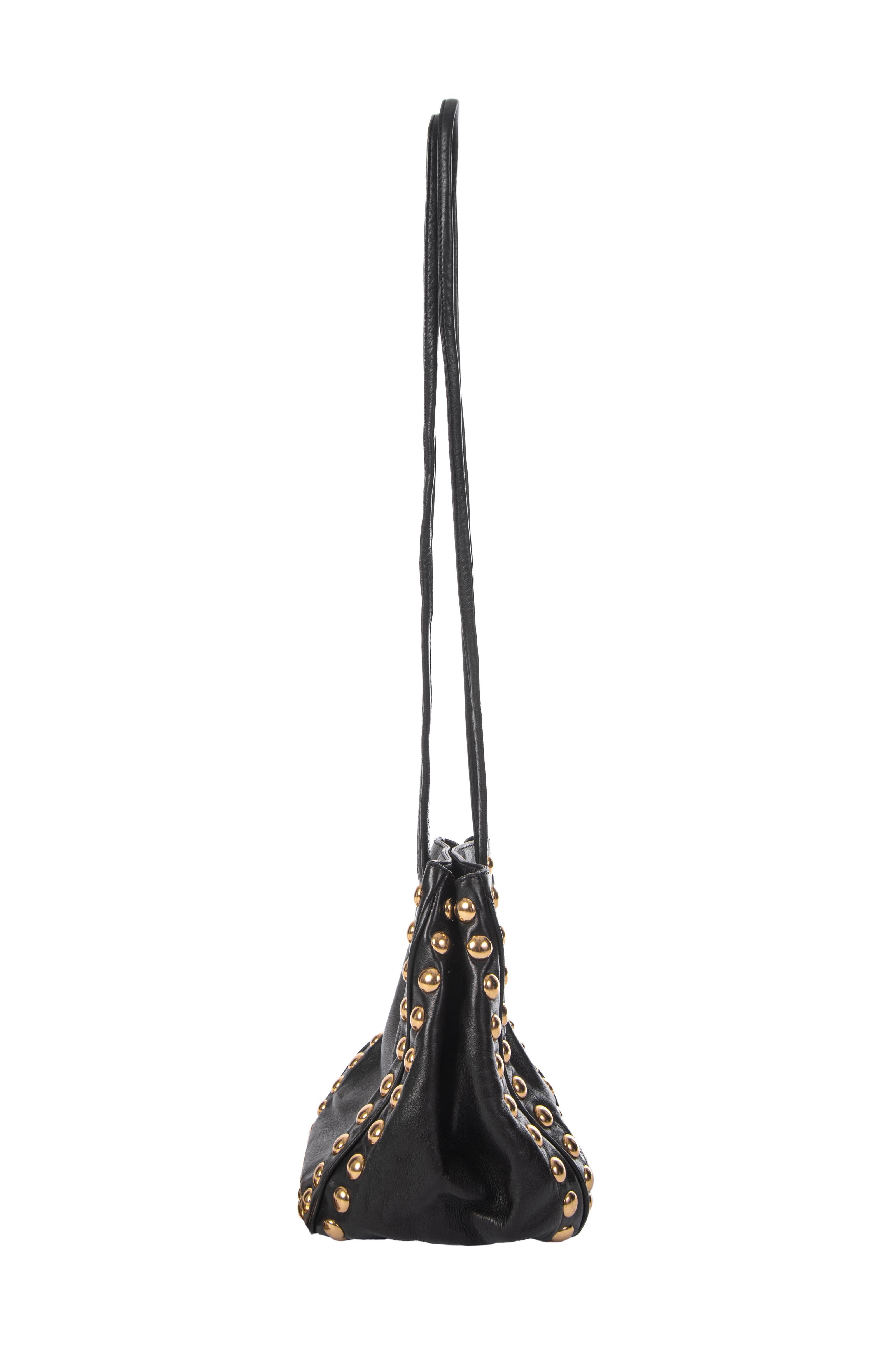  MOSCHINO by Redwall Black Red Heart-Appliqued & Studded Shoulder Bag, fin des années 1980 Unisexe 