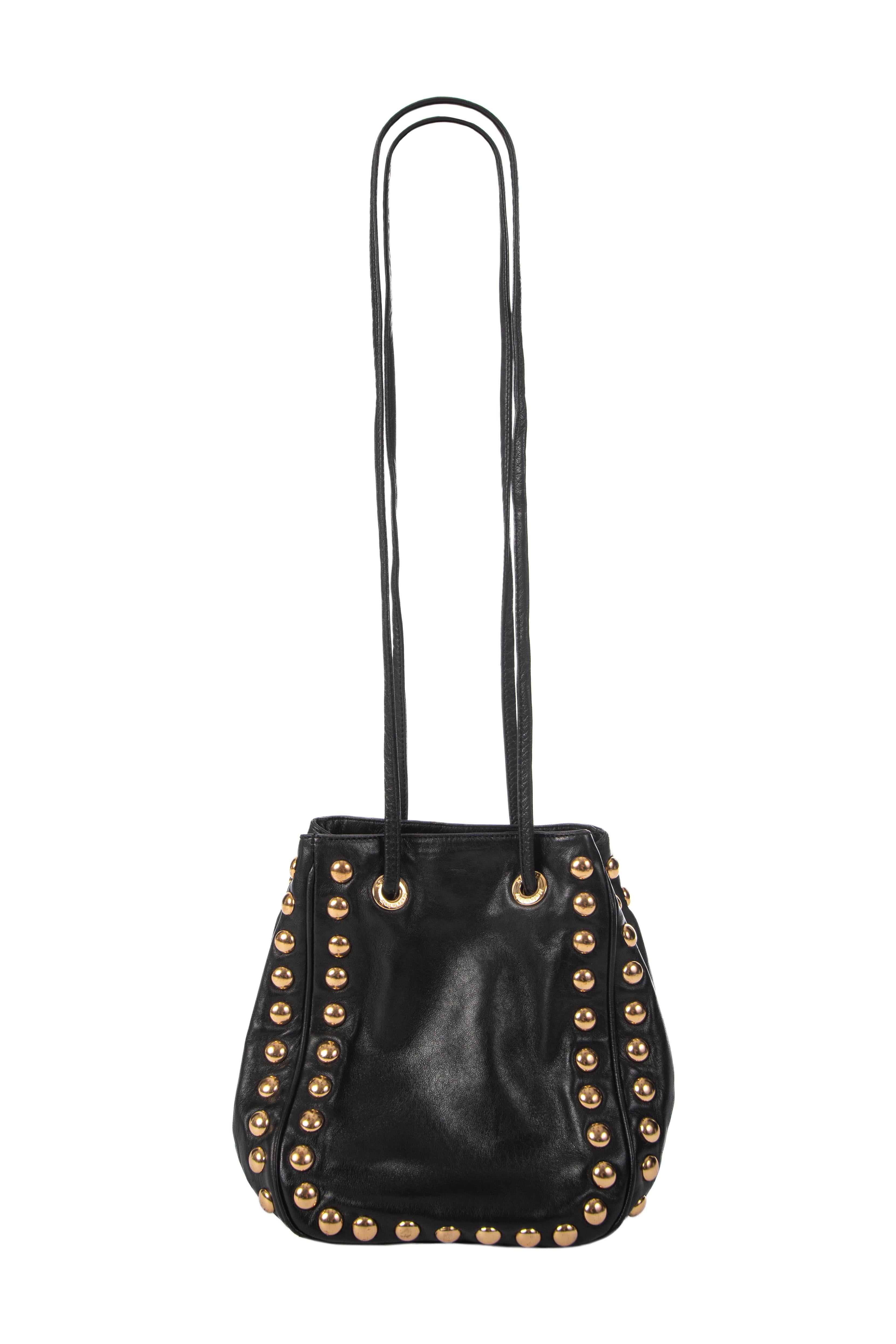 MOSCHINO by Redwall Black Red Heart-Appliqued & Studded Shoulder Bag, fin des années 1980 1