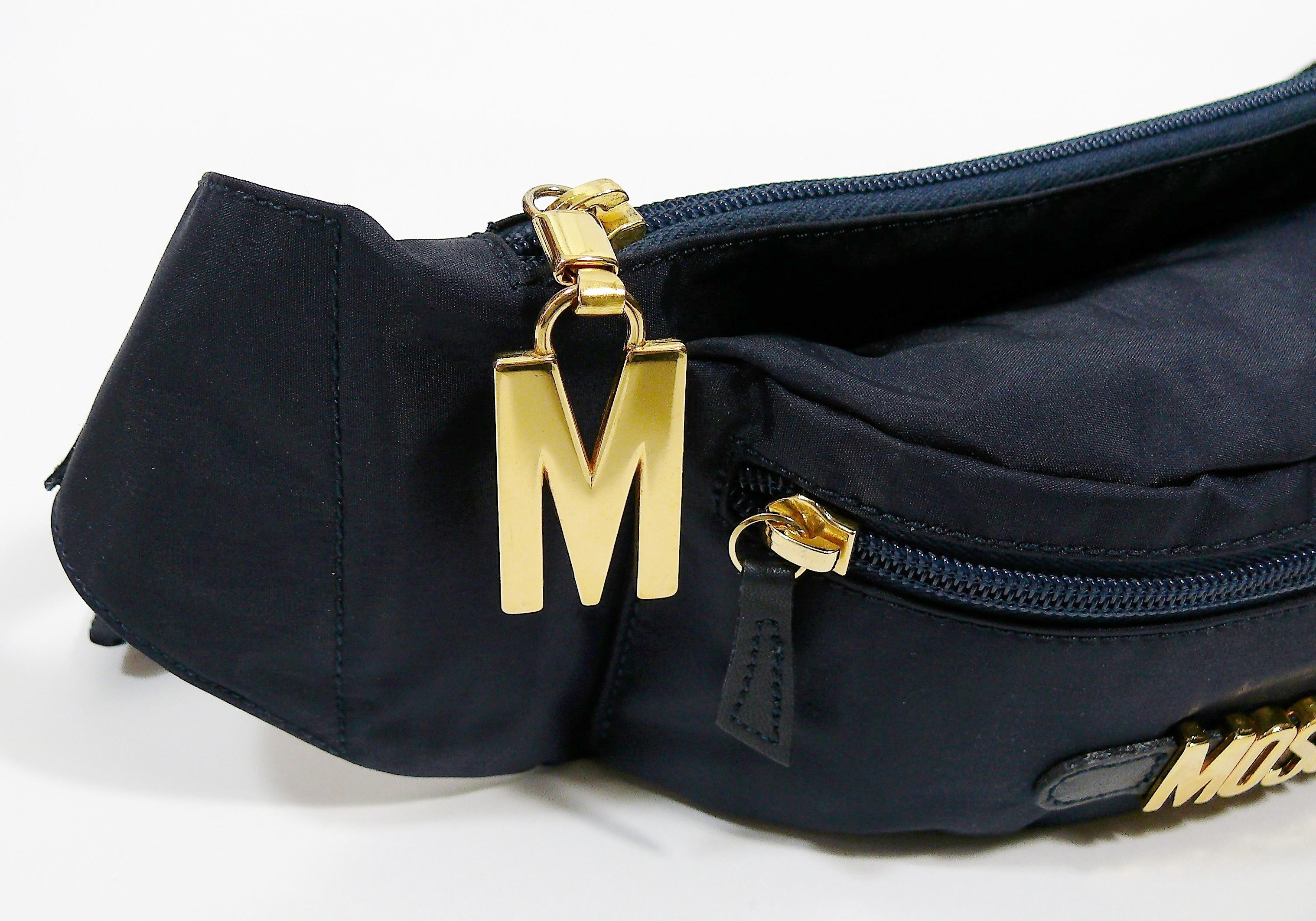 Moschino by Redwall Vintage Navy Blue Fanny Pack For Sale 3