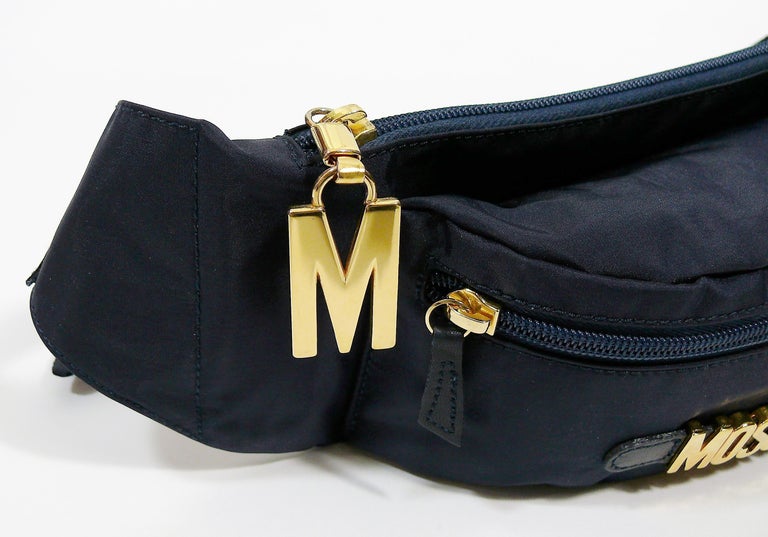 Moschino by Redwall Vintage Navy Blue Fanny Pack For Sale 6
