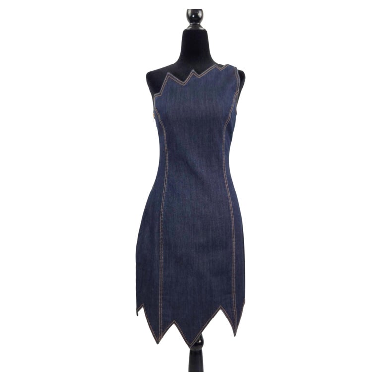 moschino denim dress Layered-Design K1J04013239 Embrace vibrant elegance with MOSCHINOs multi Denim dress Moschino Jeans |