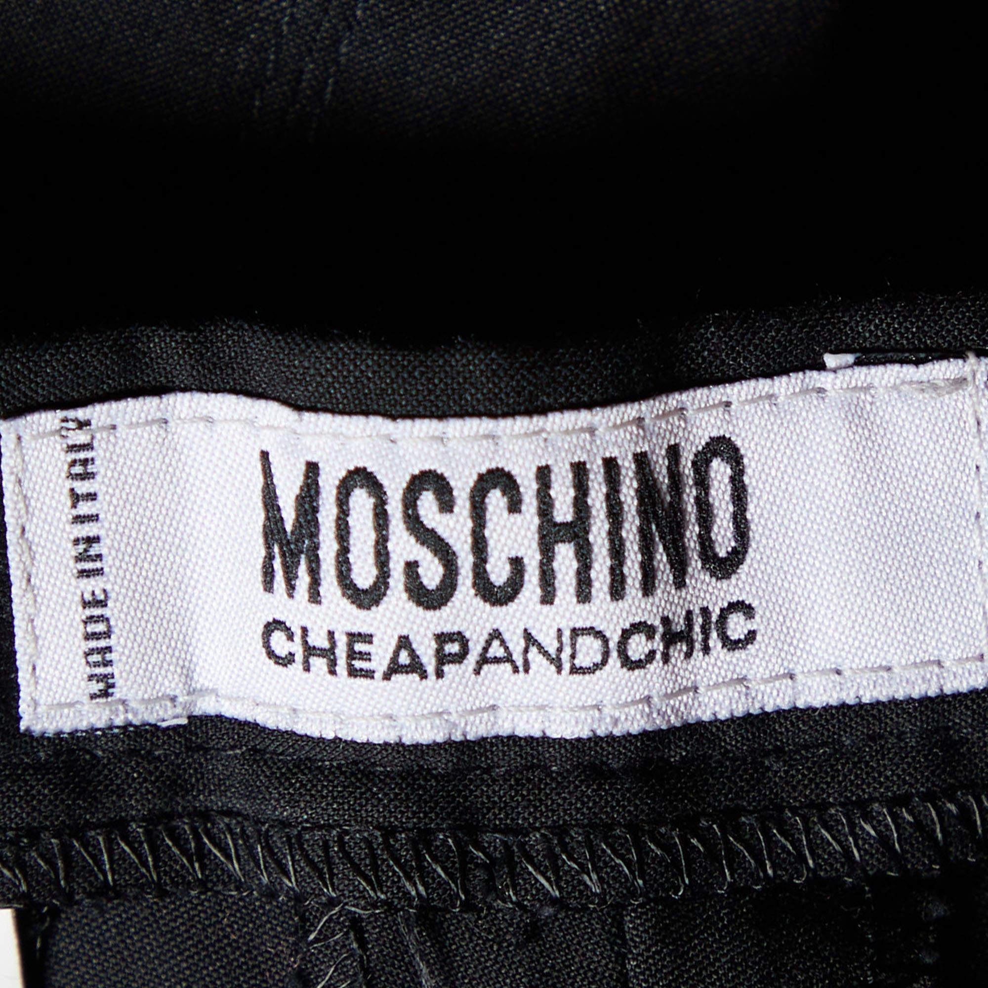 Moschino Cheap and Chic Pantalon Capri en coton noir M. Bon état - En vente à Dubai, Al Qouz 2
