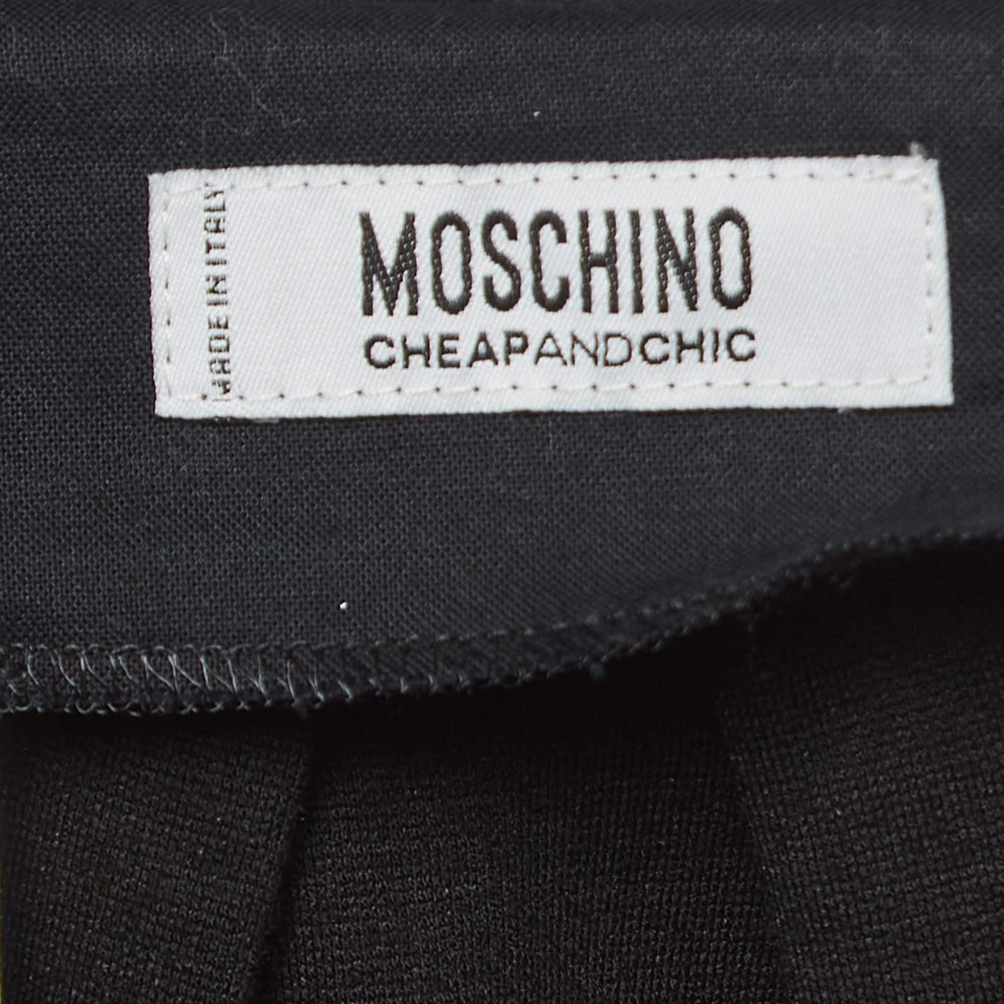 Moschino Cheap and Chic Black Jersey Pleated Pencil Skirt M. Bon état à Dubai, Al Qouz 2