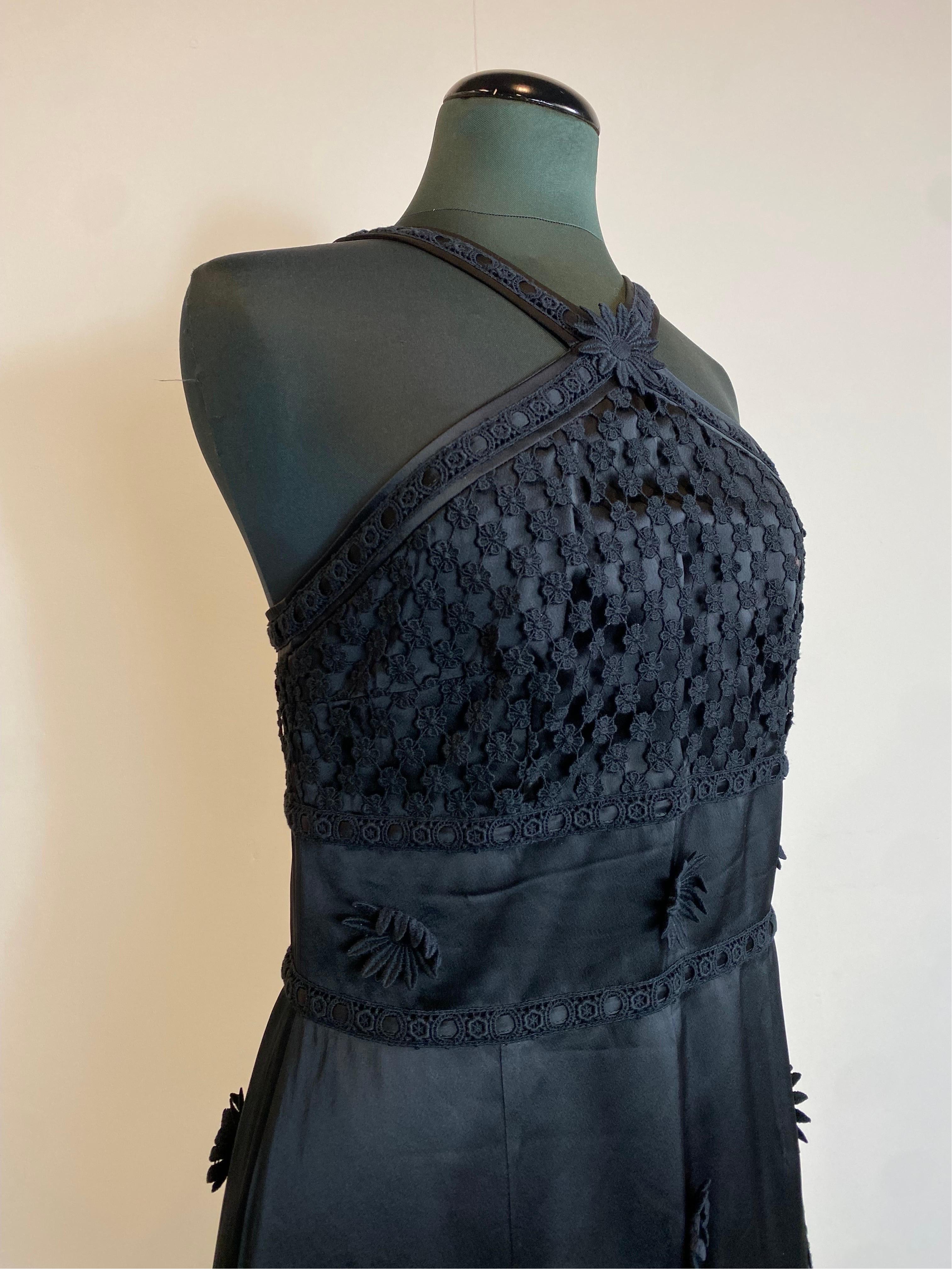 Moschino Cheap and Chic mini robe noire à fleurs Unisexe en vente