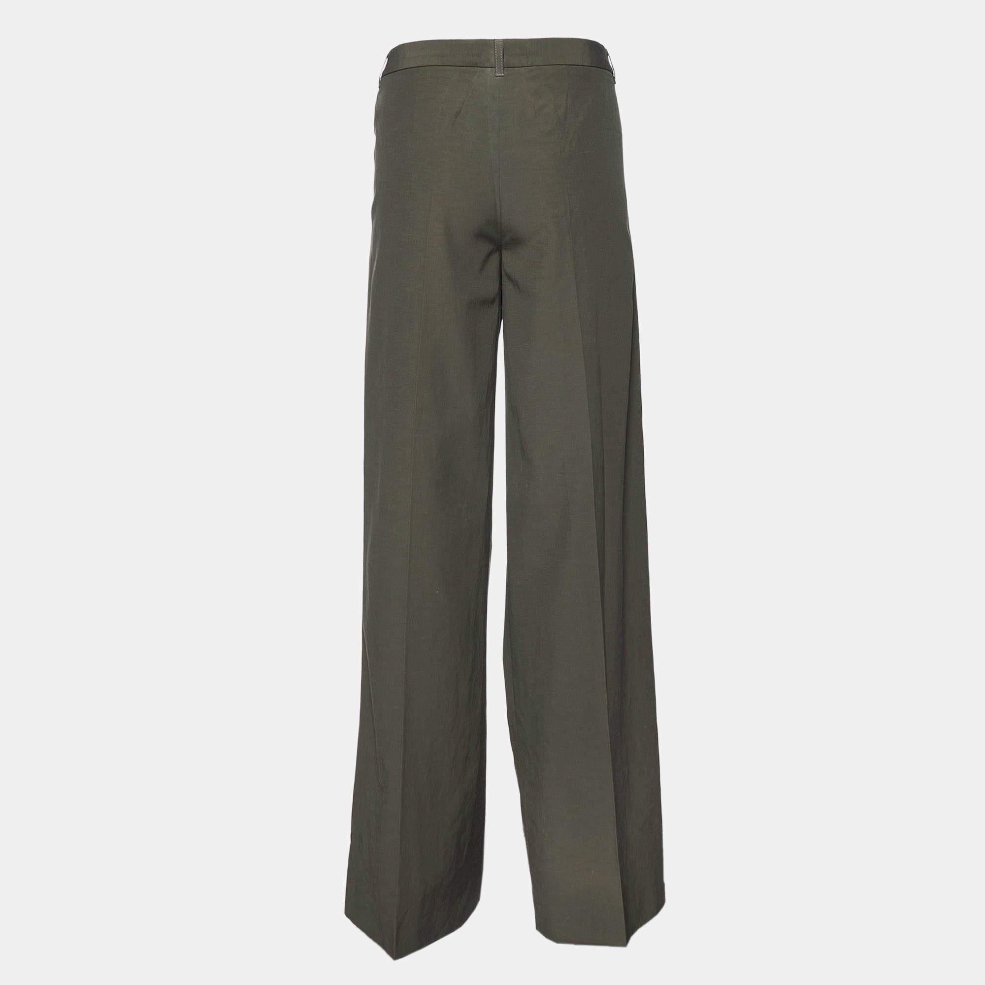 Ce pantalon rehausse votre tenue de soirée. Conçu dans une silhouette et une coupe superbes, ce pantalon vous donnera à coup sûr une allure élégante.