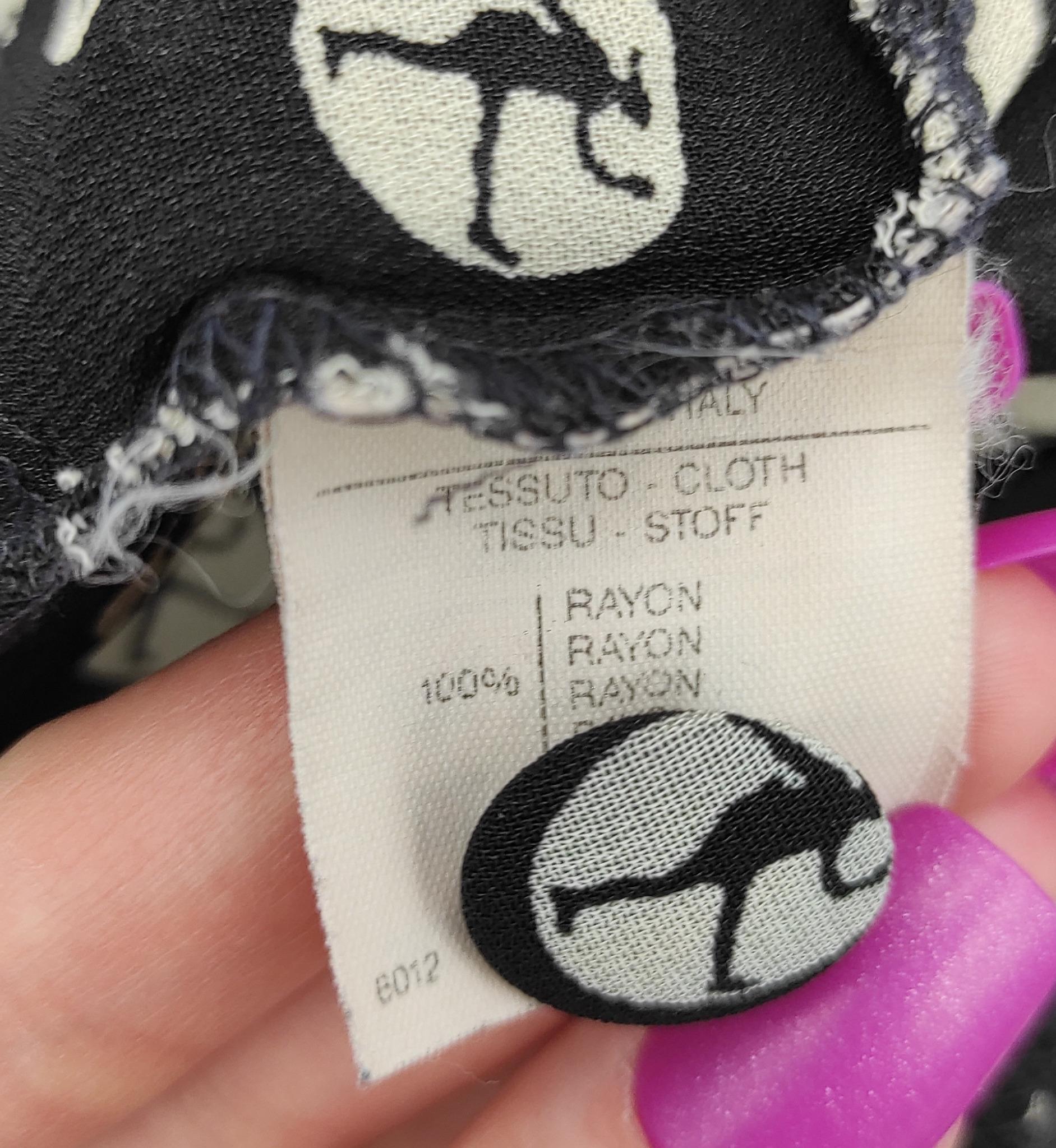 Moschino Cheap and Chic Olive Oil print blouse For Sale 6