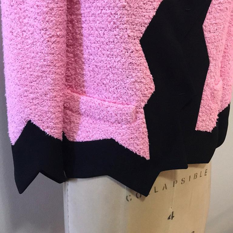 Moschino Cheap and Chic Pink Black Boxy Jacket In Good Condition For Sale In Los Angeles, CA