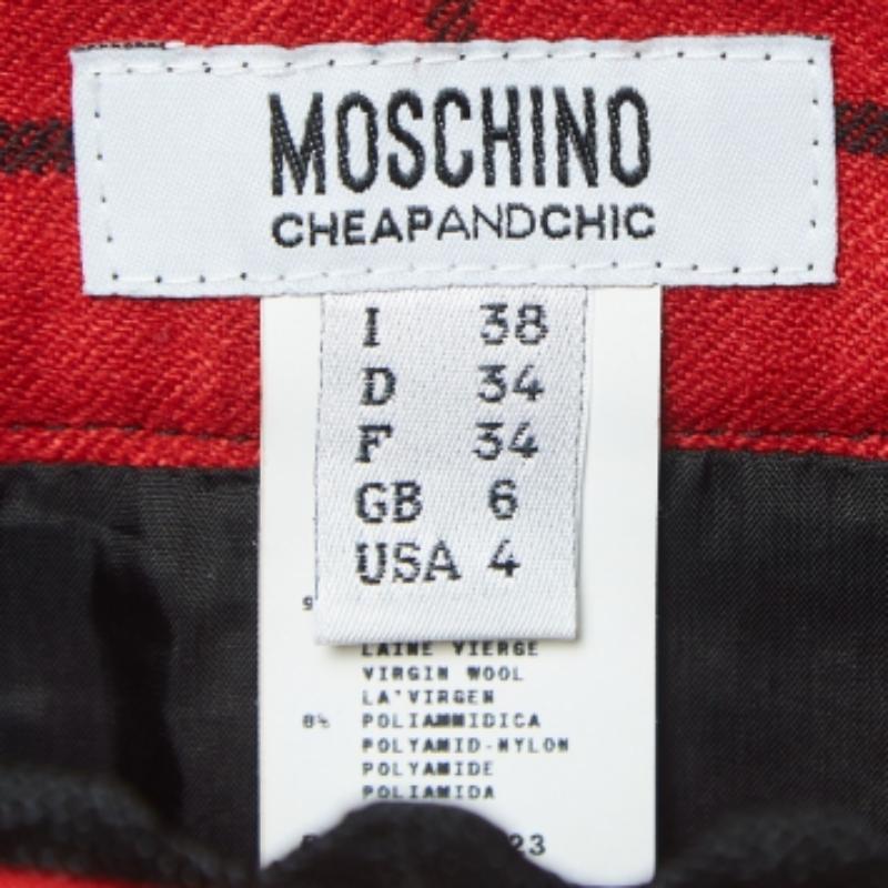 De las mujeres Moschino Cheap and Chic Minifalda de lana roja a cuadros S en venta
