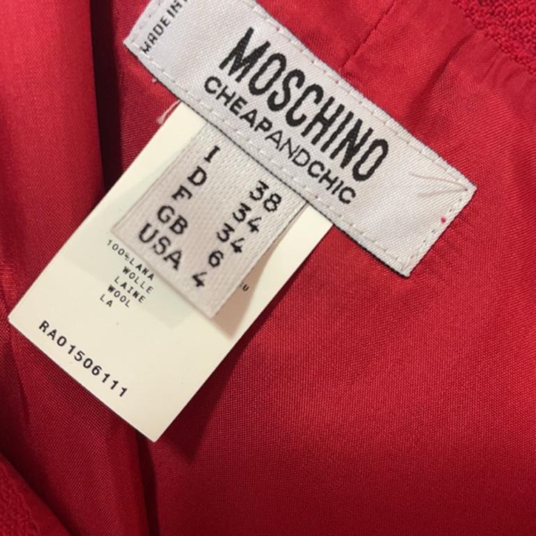 Moschino Cheap and Chic Red Wool Pencil Skirt For Sale 4