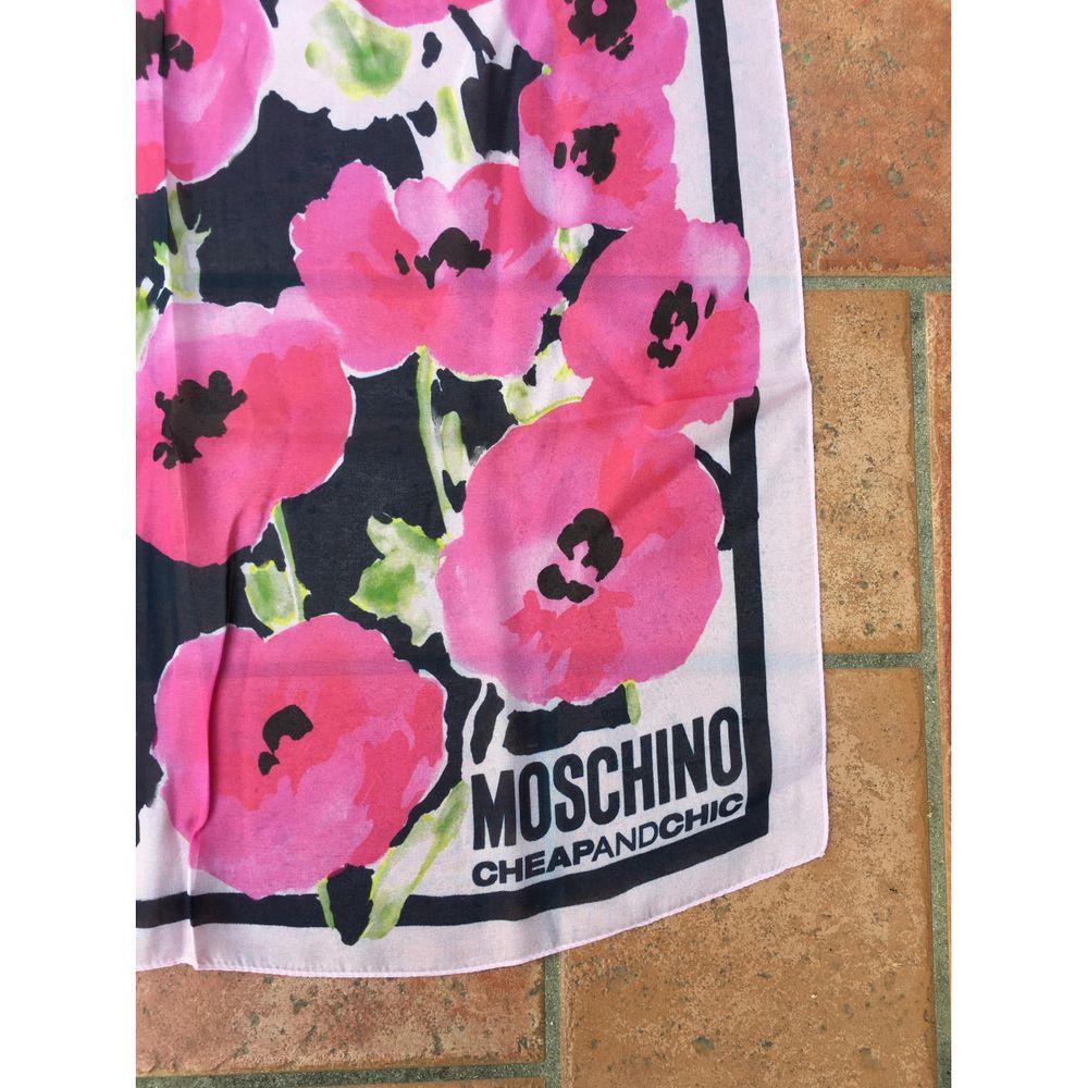 Étole en soie rose Moschino Cheap And Chic Pour femmes en vente
