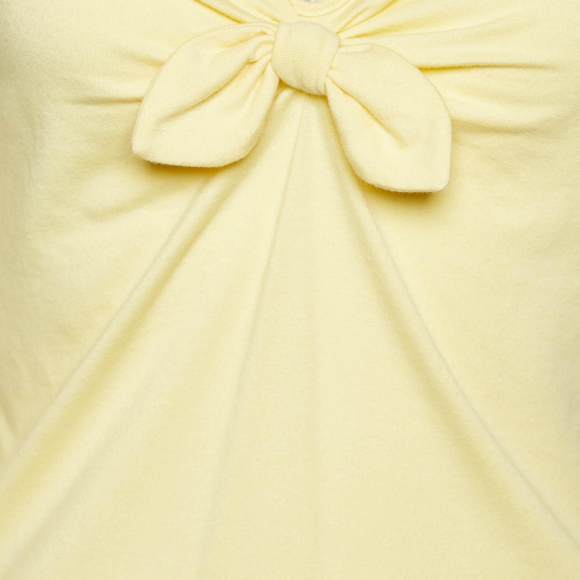 Moschino Cheap and Chic Yellow Cotton Knit Bow Detail T-Shirt M In Excellent Condition For Sale In Dubai, Al Qouz 2