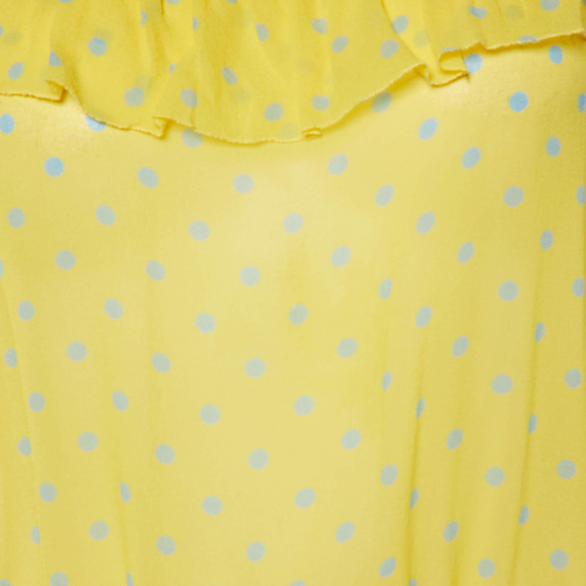 Giallo Moschino Cheap and Chic Top giallo a pois in seta stampata con dettaglio volant L in vendita