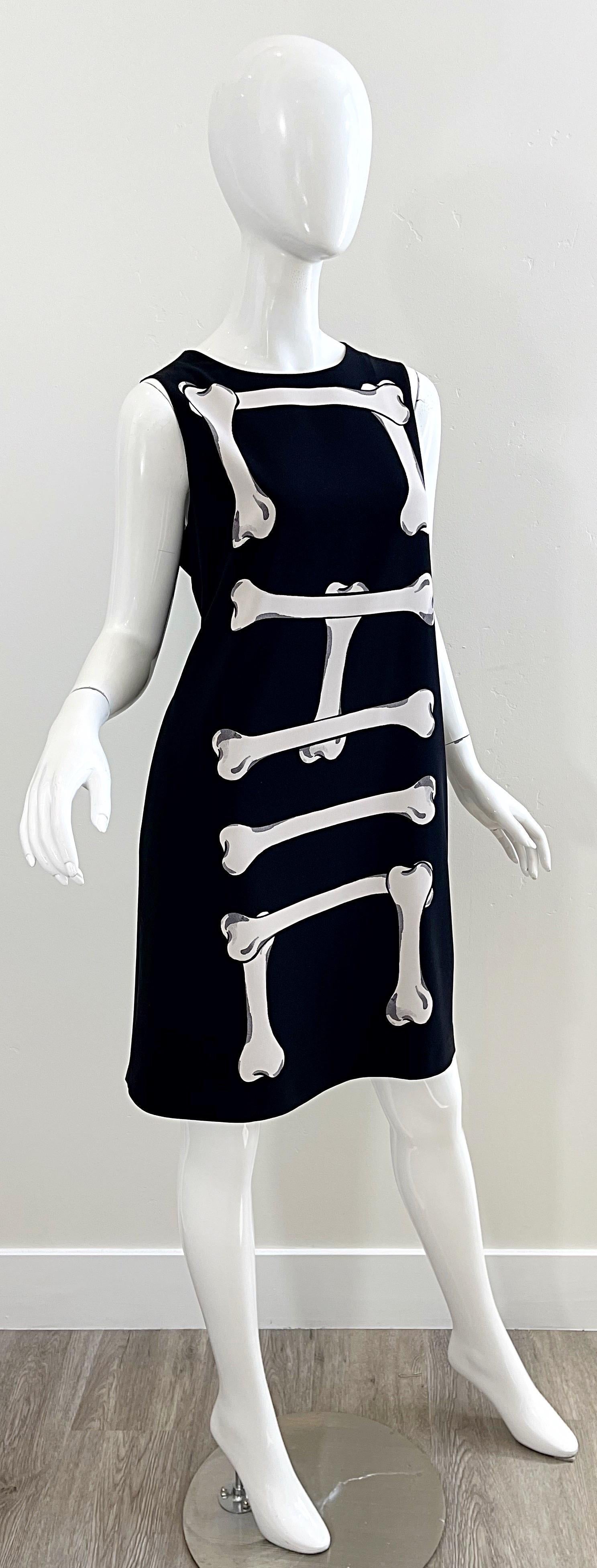 Moschino Cheap & Chic 2000s Size 10 No Bones About It Black White Skeleton Dress For Sale 3