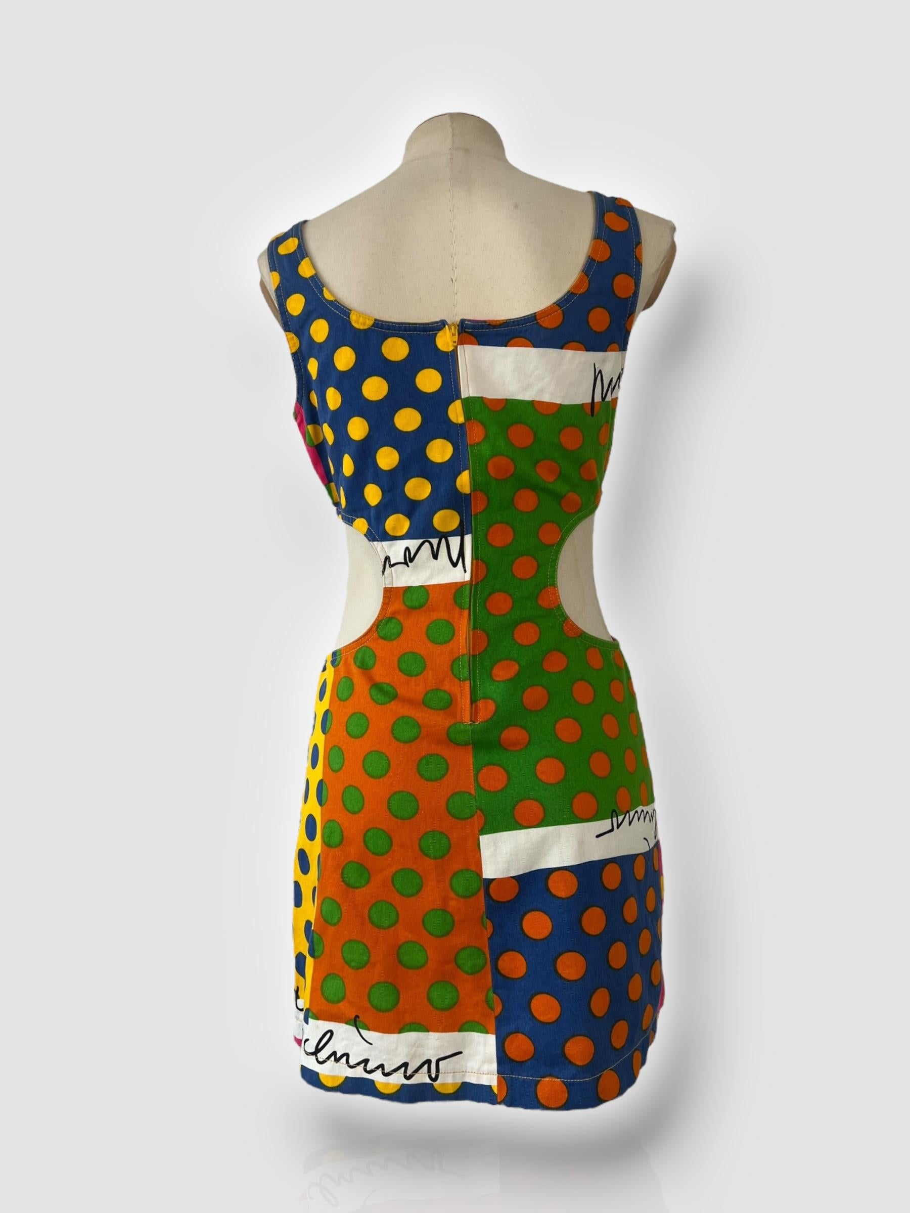 Marrone Moschino Cheap and Chic - Vestito Cut-Out in stile anni '60 in vendita
