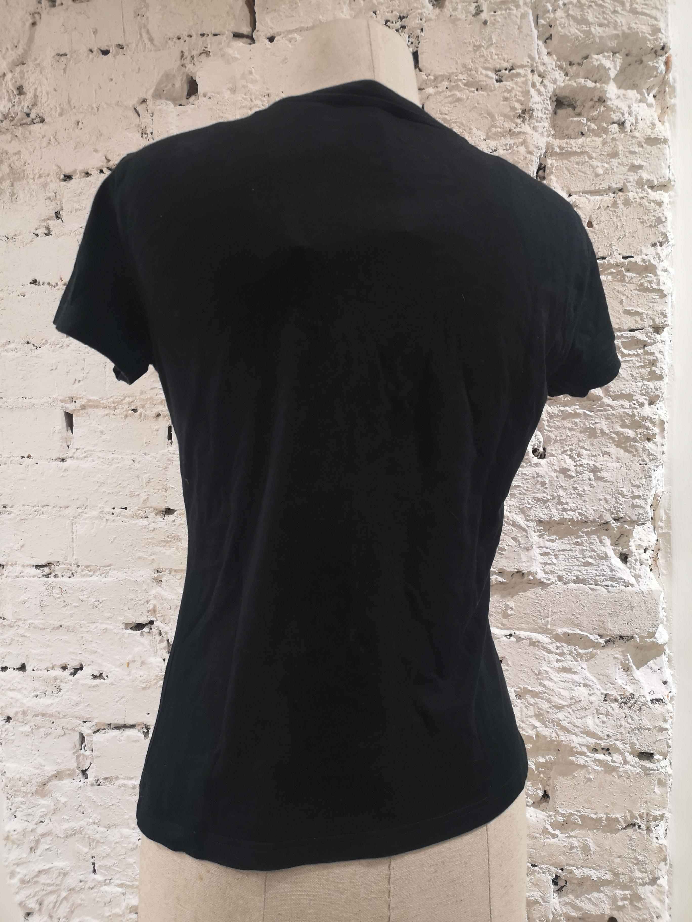 Moschino Cheap & Chic Schwarzes T-Shirt aus Baumwolle im Zustand „Hervorragend“ im Angebot in Capri, IT