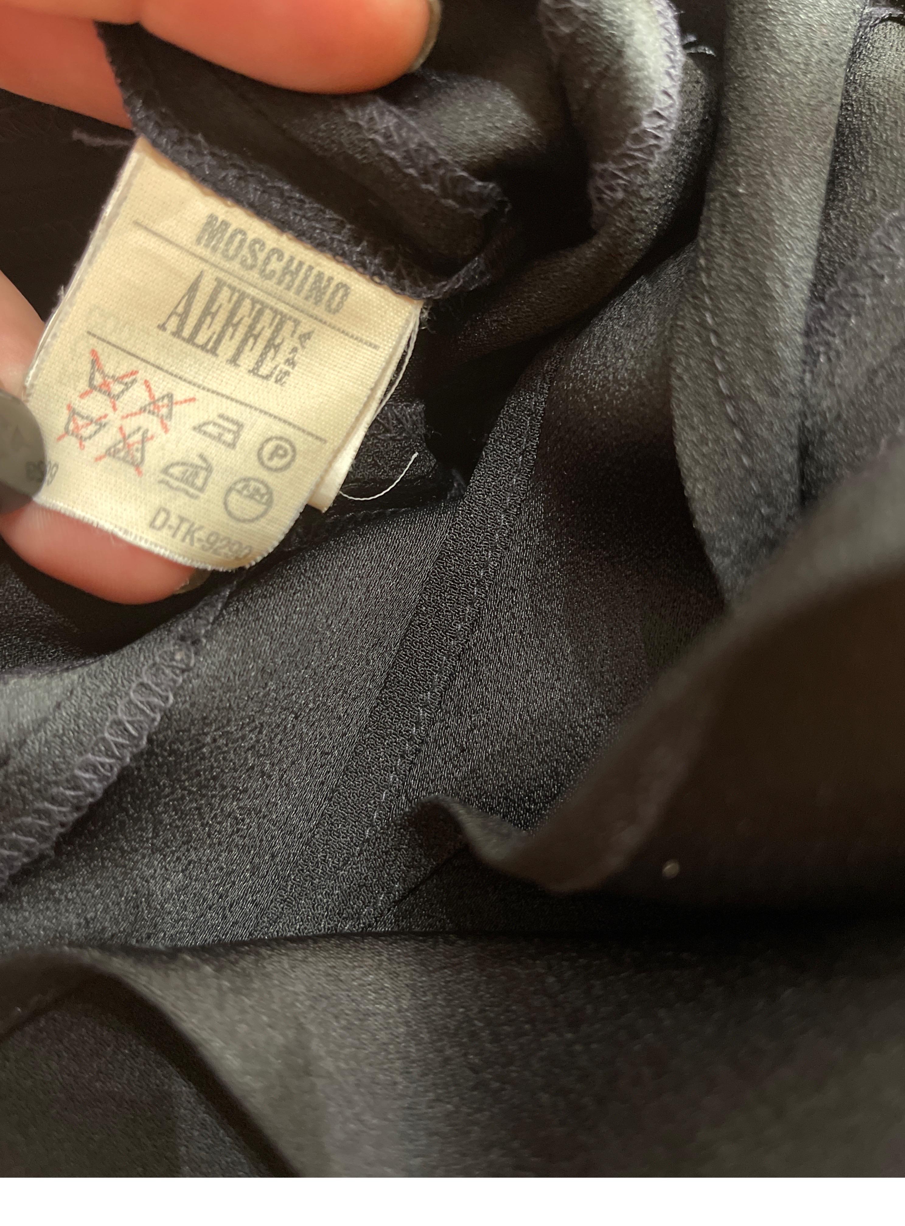 Moschino Cheap Chic Top de noche con paneles de satén negro en venta 5
