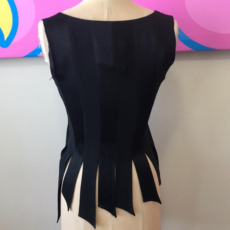 De las mujeres Moschino Cheap Chic Top de noche con paneles de satén negro en venta