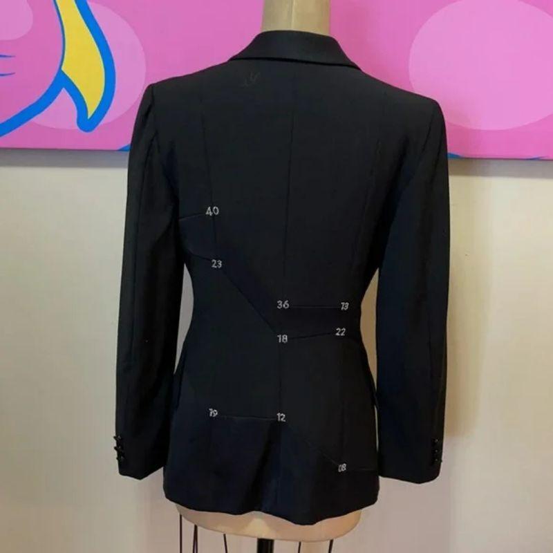 Moschino Cheap Chic Black Tuxedo Jacket Blazer In Good Condition For Sale In Los Angeles, CA