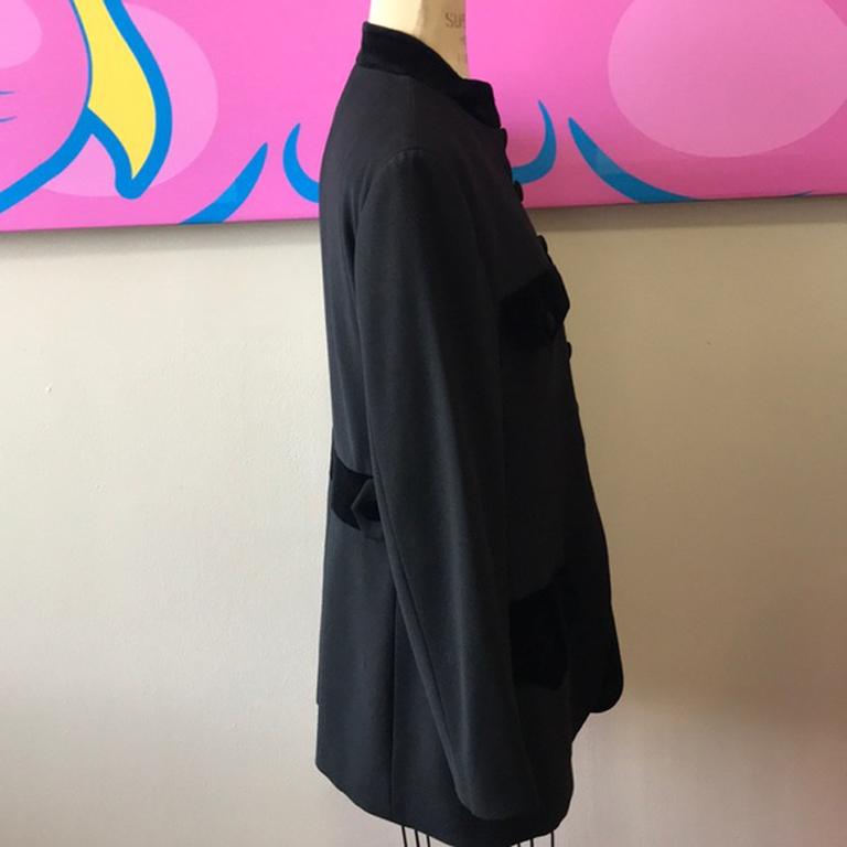 Moschino Cheap Chic Black Wool Velvet Trim Blazer In Good Condition For Sale In Los Angeles, CA
