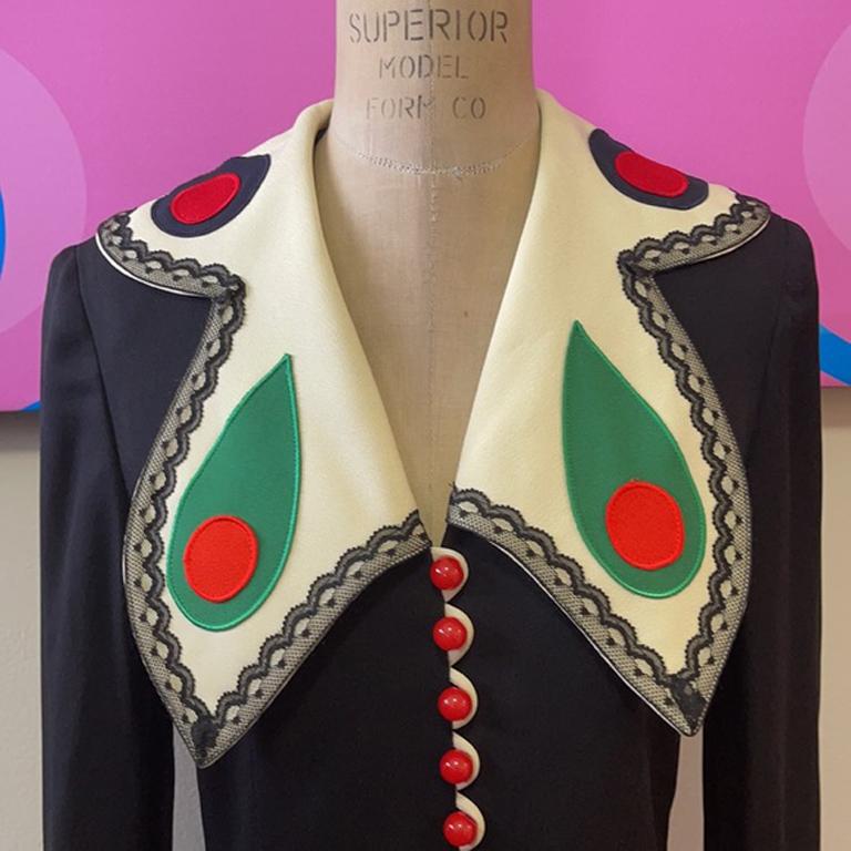 Moschino cheap chic butterfly blazer

Be retro cool and have fun wearing this butterfly blazer by Moschino Cheap and Chic! This is sure to cause quite a stir when worn with black pencil skirt or pants for a finished look. 
Brand runs small. Please