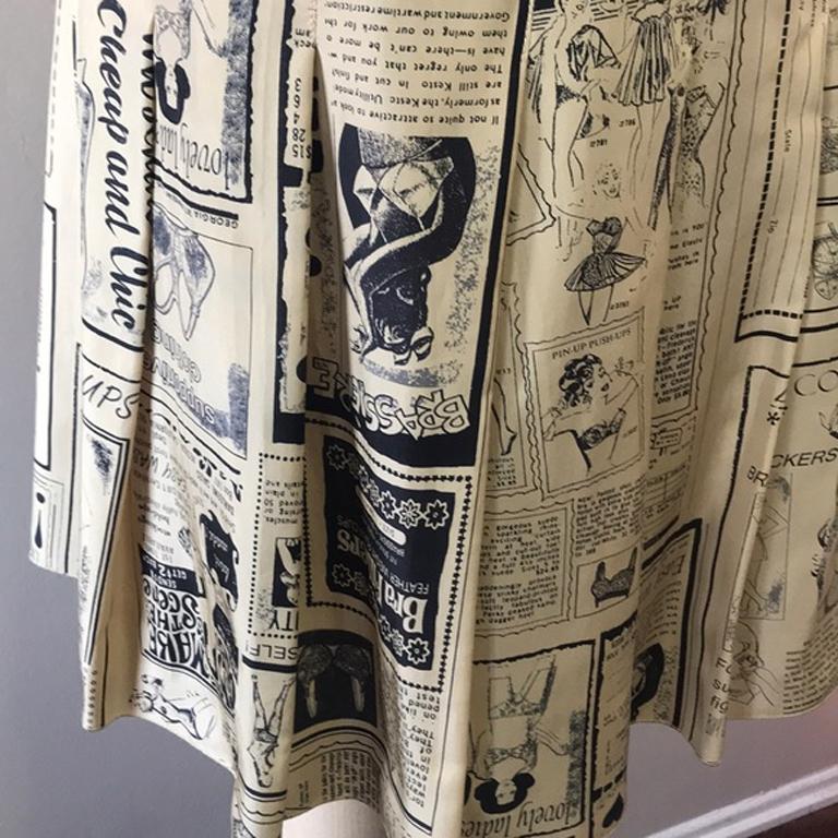 Moschino Cheap Chic Faltenrock mit Comic-Print (Braun)