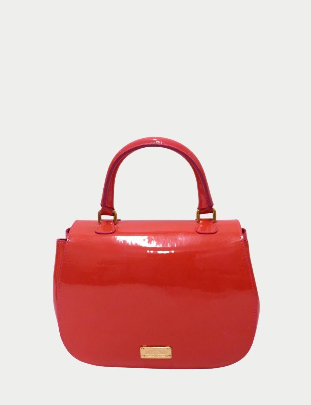 Moschino Cheap & Chic “Dino” Red Patent Leather Bag Excellent état - En vente à Amman, JO