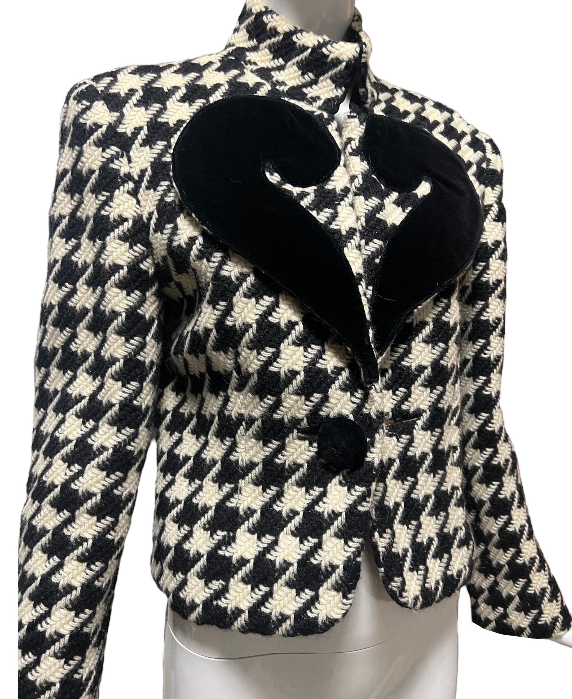 Moschino Cheap & Chic Houndstooth Question Mark Jacket For Sale 1