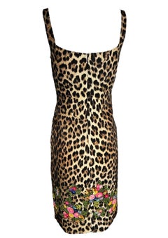 Moschino Cheap and Chic Kleid mit Leopardenmuster und gestickten Blumen