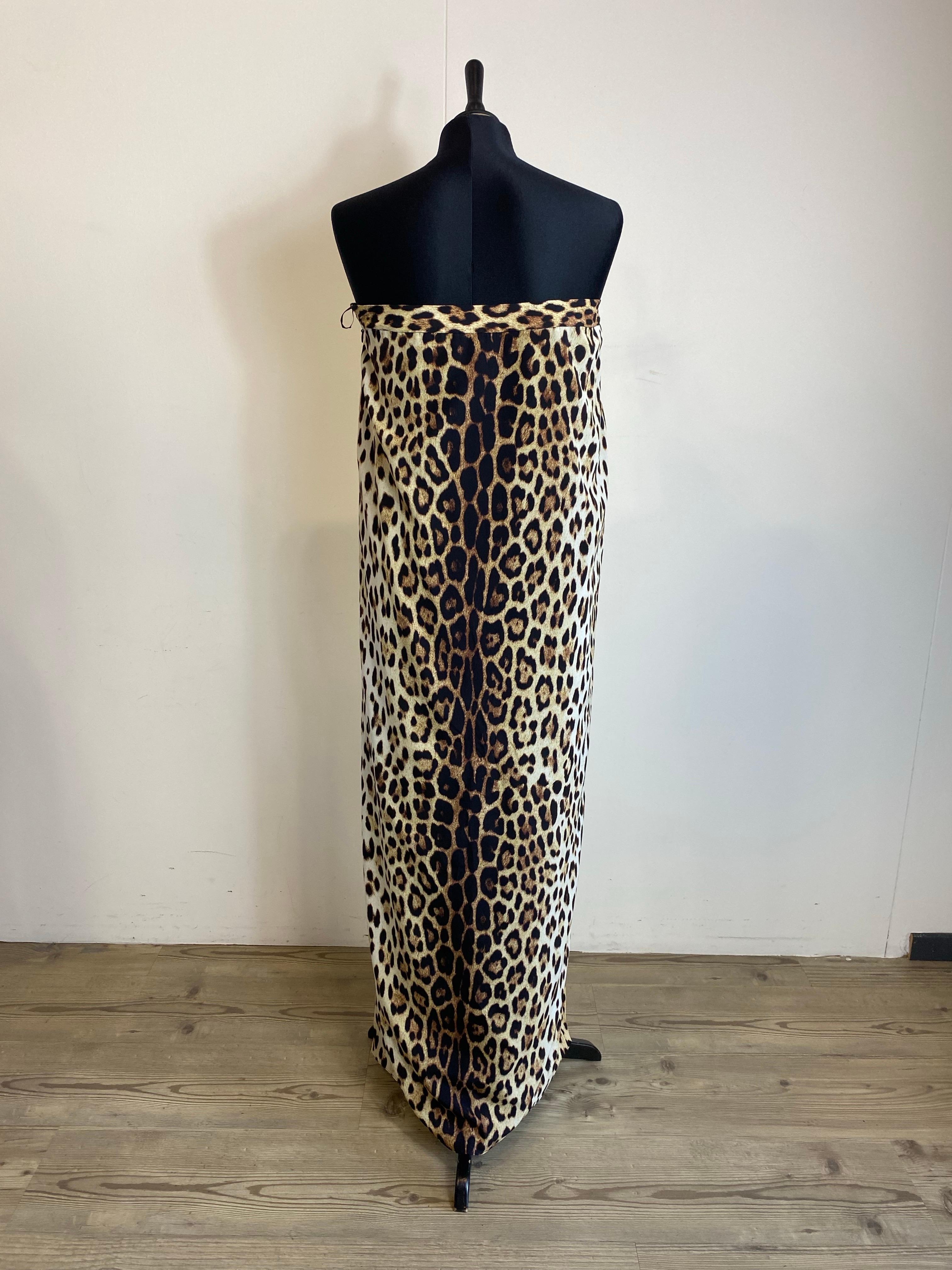Moschino Cheap & Chic leopard print skirt For Sale 4