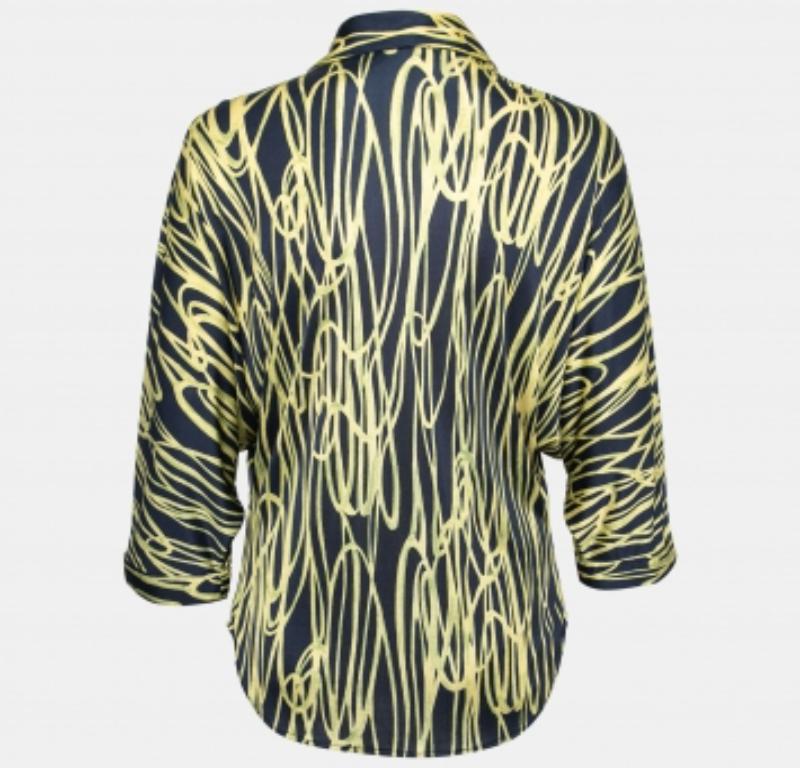 Chemise Moschino Cheap & Chic à manches dolman en jersey imprimé bleu marine et jaune S Pour femmes en vente