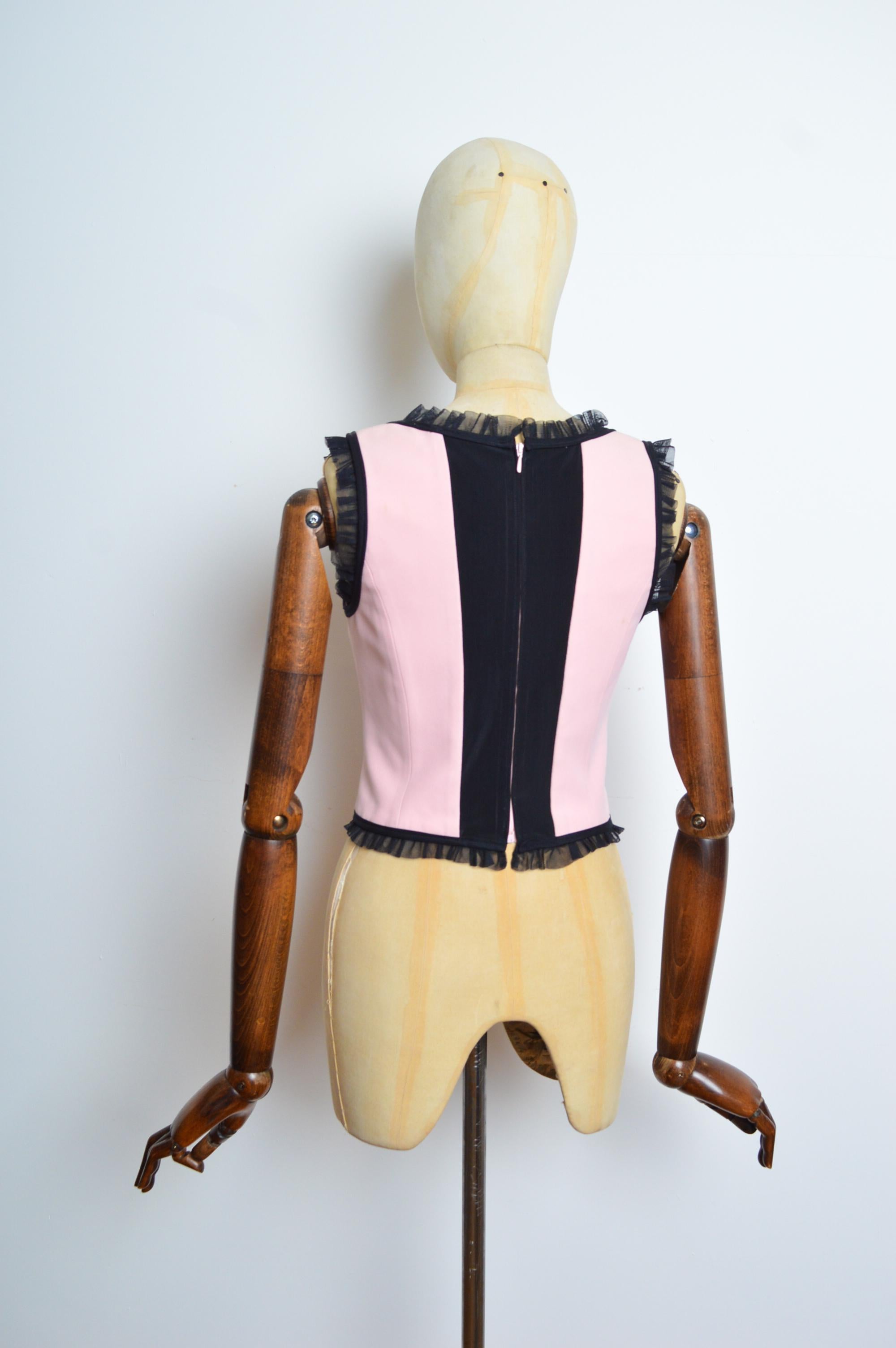 MOSCHINO billig & schick Pastellrosa & Schwarz Coquette Bustier - Korsett-Oberteil im Zustand „Gut“ im Angebot in Sheffield, GB