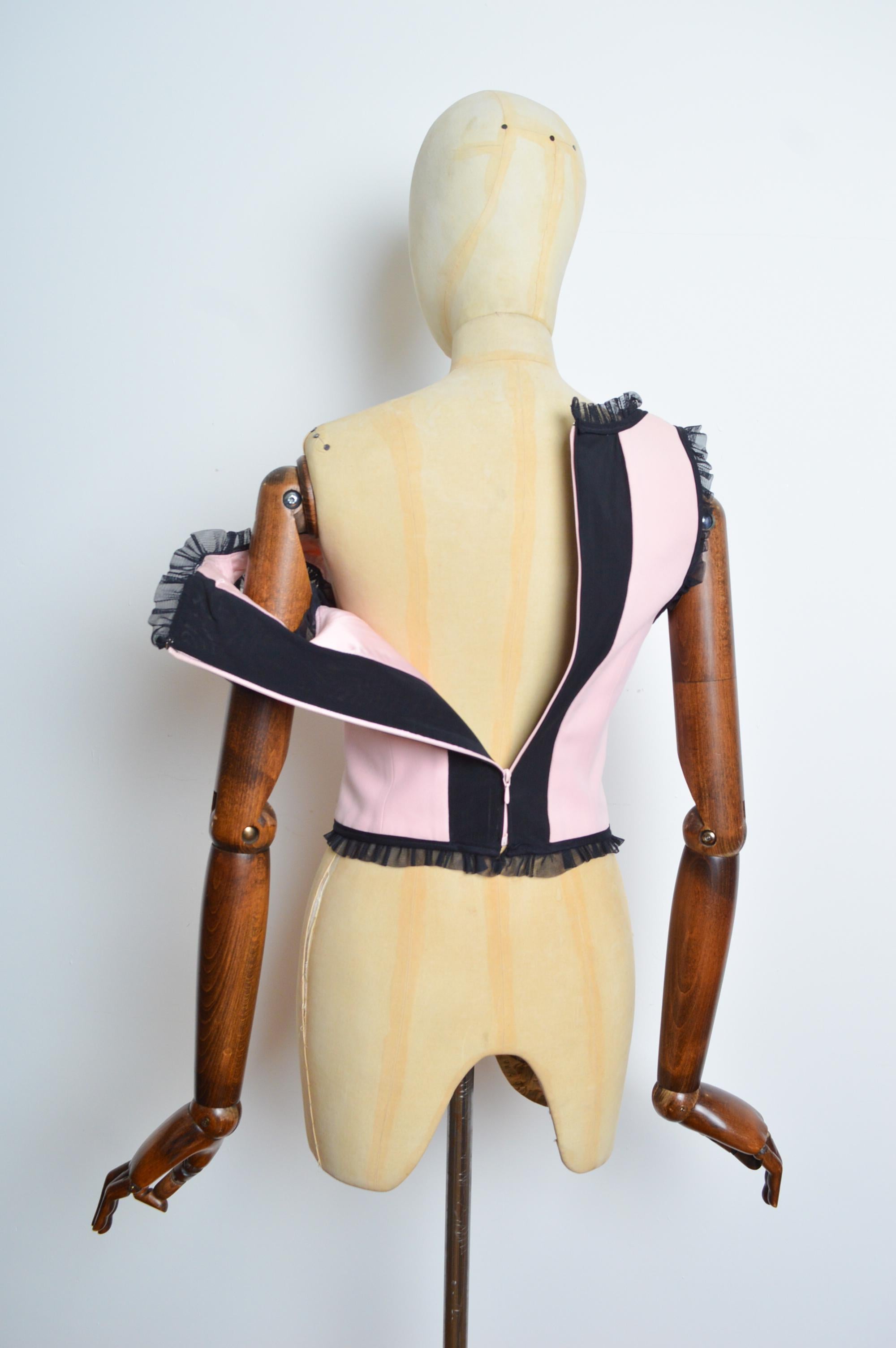MOSCHINO billig & schick Pastellrosa & Schwarz Coquette Bustier - Korsett-Oberteil im Angebot 4