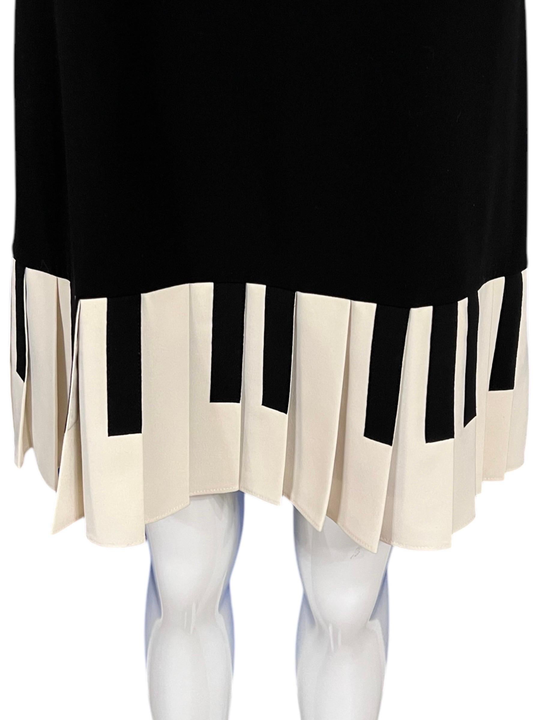 Vestido Piano Moschino Cheap and Chic visto en The Nanny 2