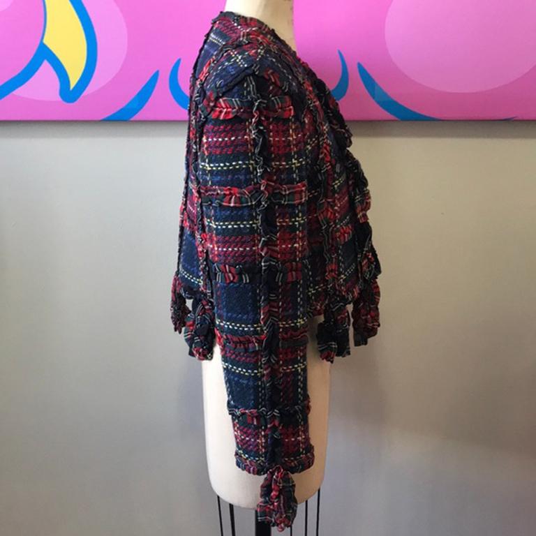 Moschino Cheap Chic karierte Rüschenjacke aus Wolle im Zustand „Gut��“ im Angebot in Los Angeles, CA