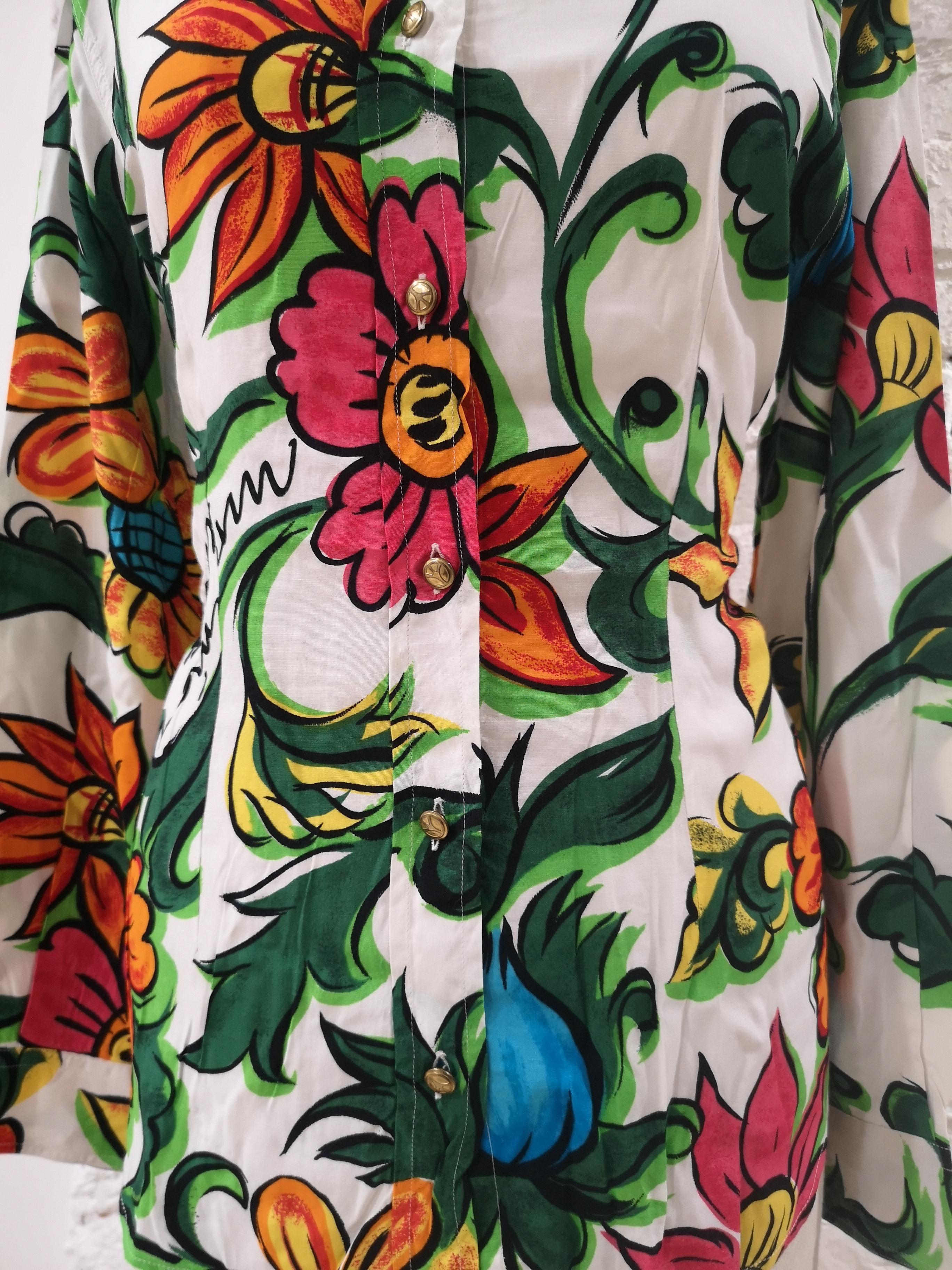 Beige Moschino cotton flowers shirt