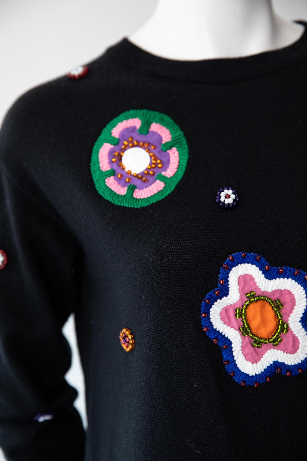 moschino flower sweater