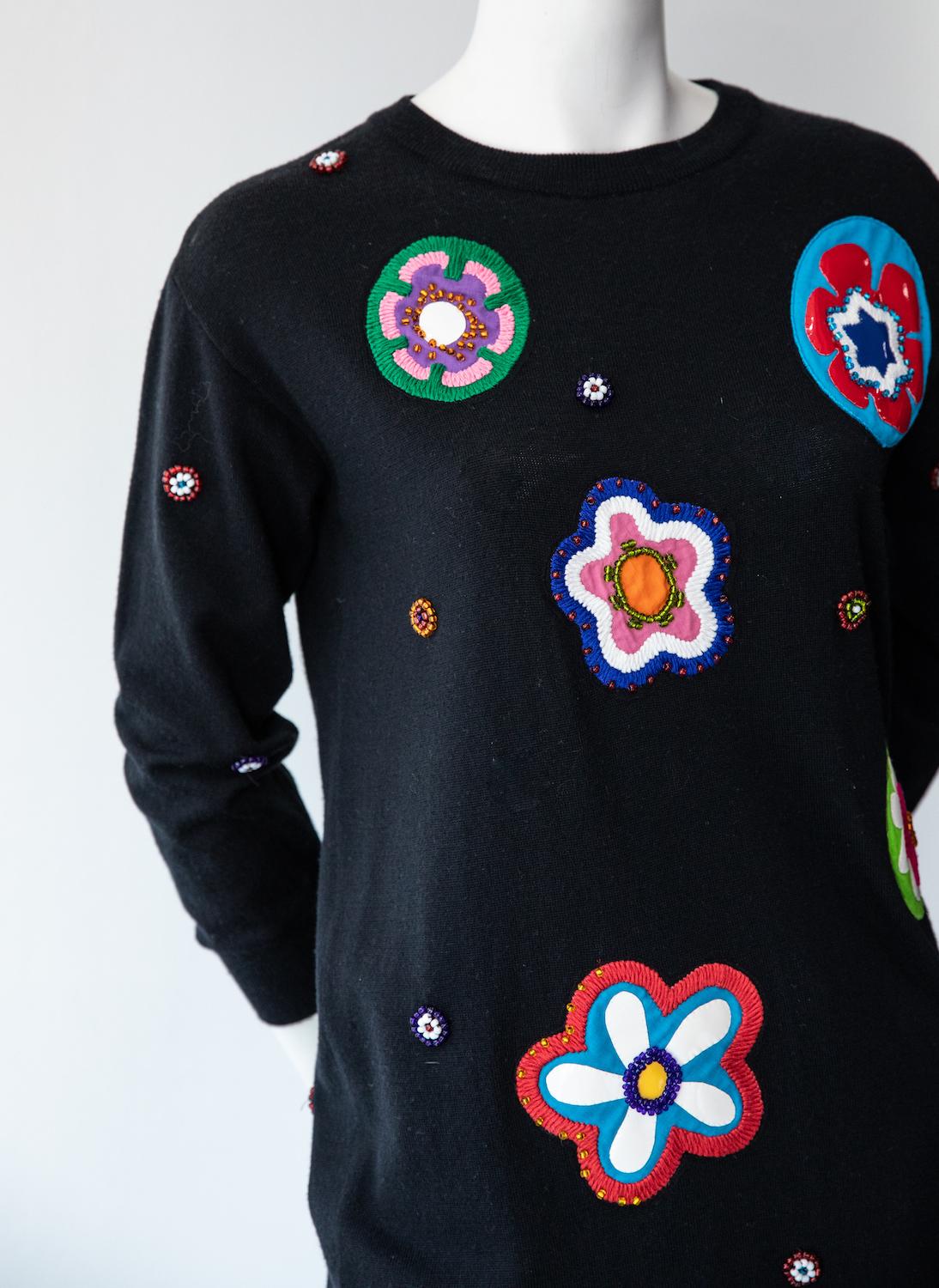 Moschino Couture Abstract Embroidered Sweater In Excellent Condition In Thousand Oaks, CA