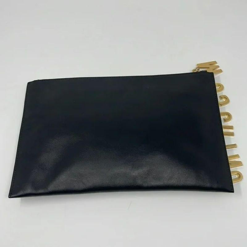 Moschino Couture Black Leather Clutch Zipper In Good Condition For Sale In Los Angeles, CA