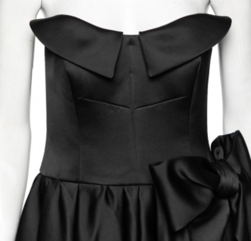 Moschino Couture Black Satin Bow Detail Strapless Pleated Dress M For Sale 1