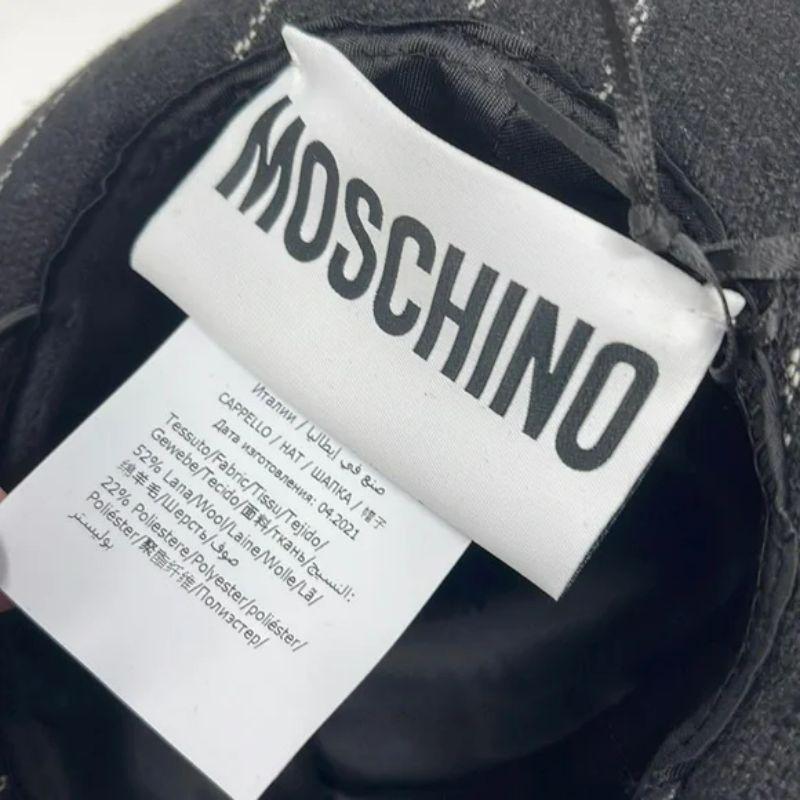 Moschino Couture - Mini chapeau fedora rayé en laine noire, état neuf avec étiquettes Neuf - En vente à Los Angeles, CA