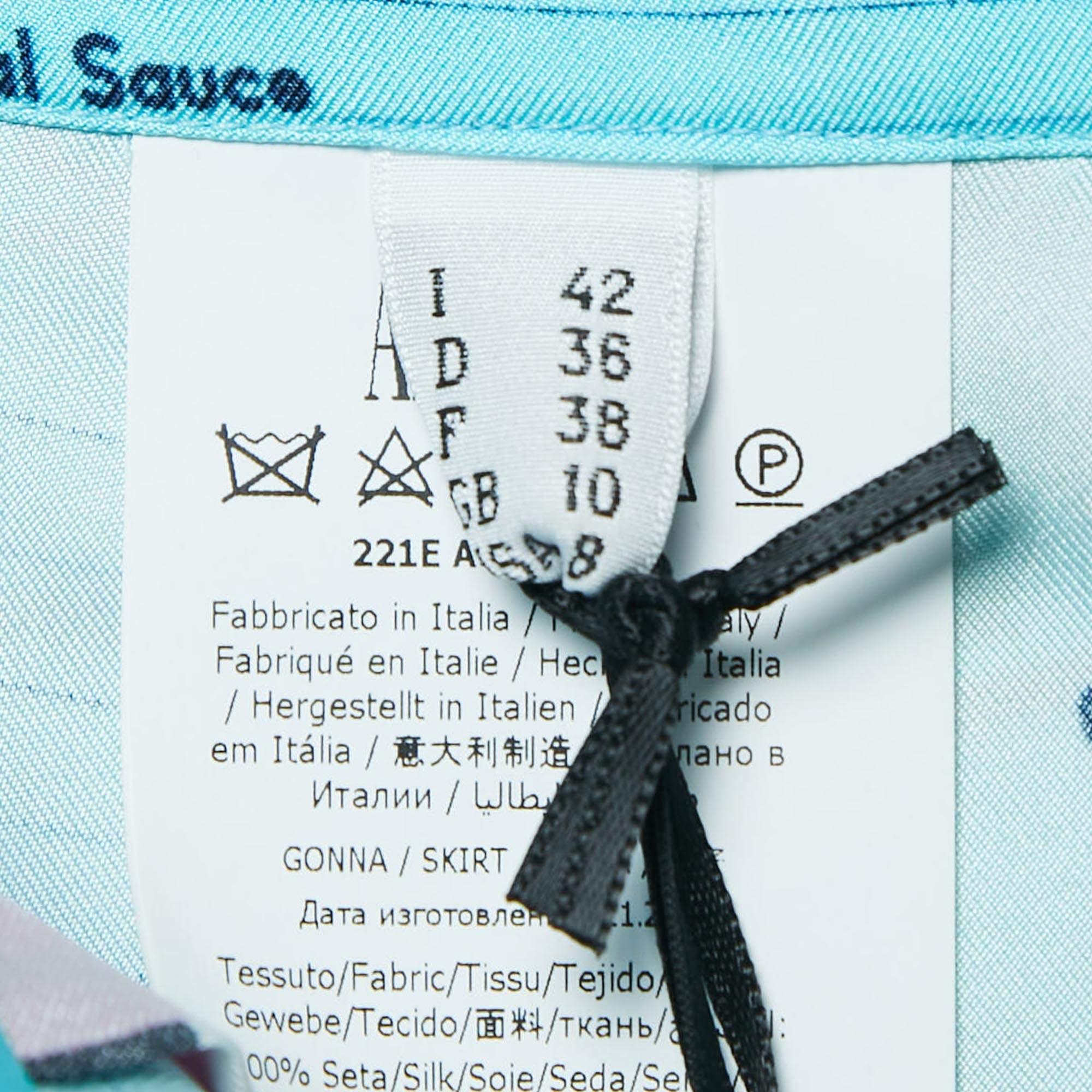 Moschino Couture jupe midi plissée en soie bleue avec imprimé menu déroulant, taille M en vente 2