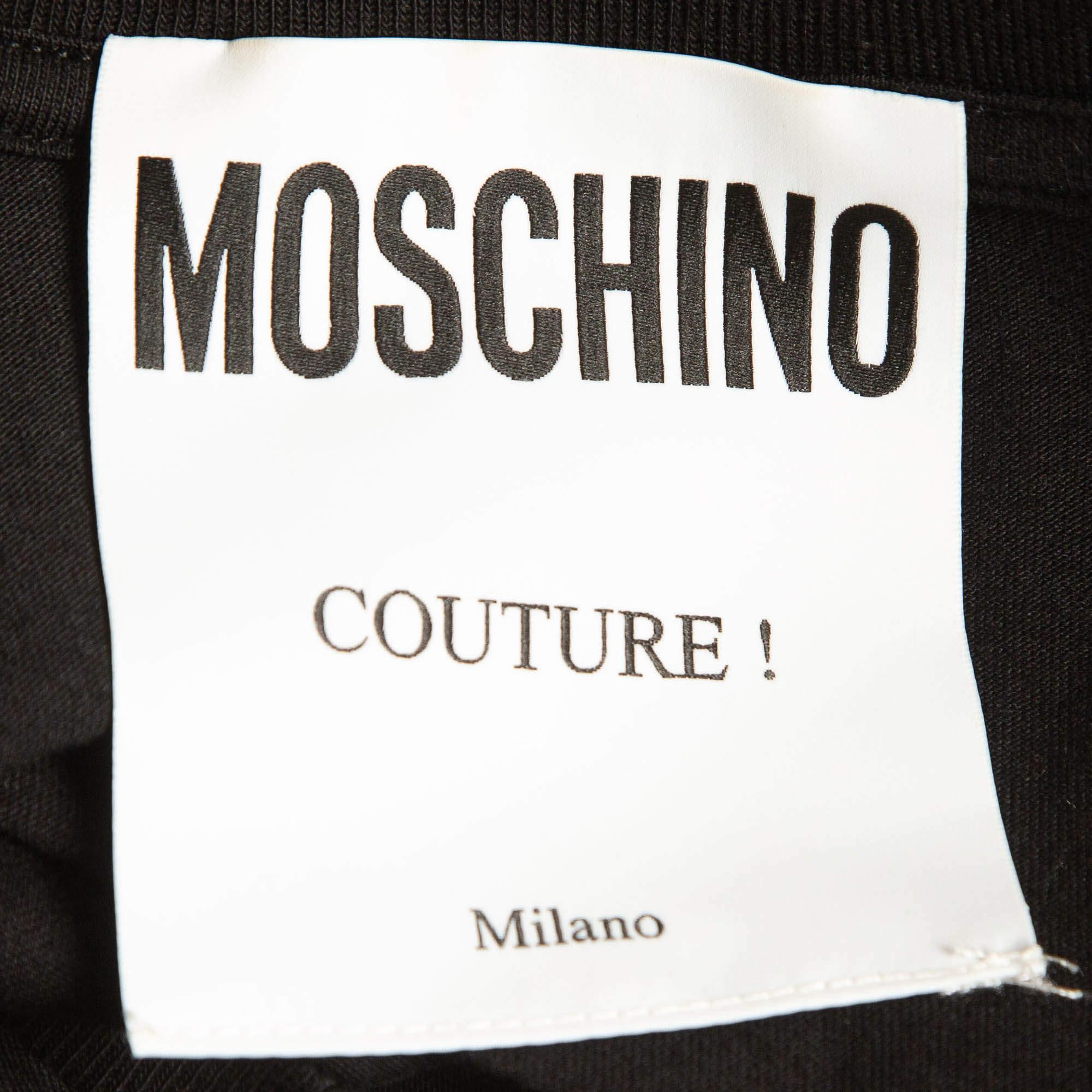 Camiseta de algodón con estampado Moschino Couture Do Not Enter XS en Bueno estado para la venta en Dubai, Al Qouz 2