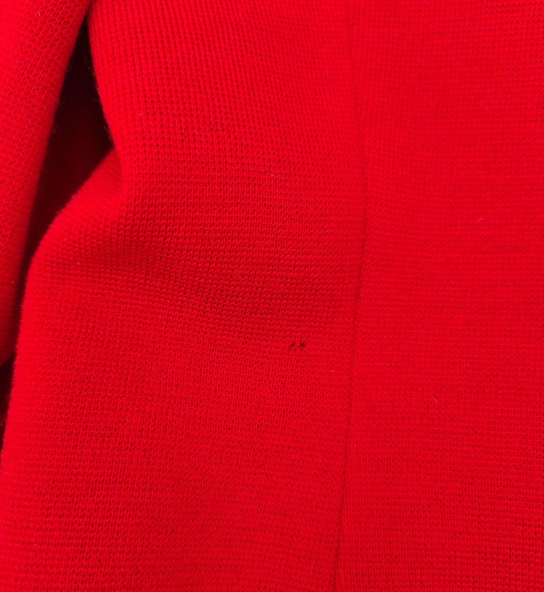 Moschino Couture F/W 1991 blazer à coeurs rouges en vente 6